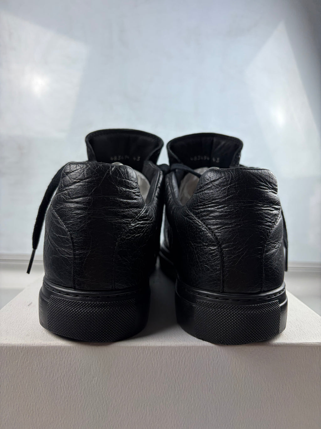 Balenciaga arena low - eu 43 / us 10 - black