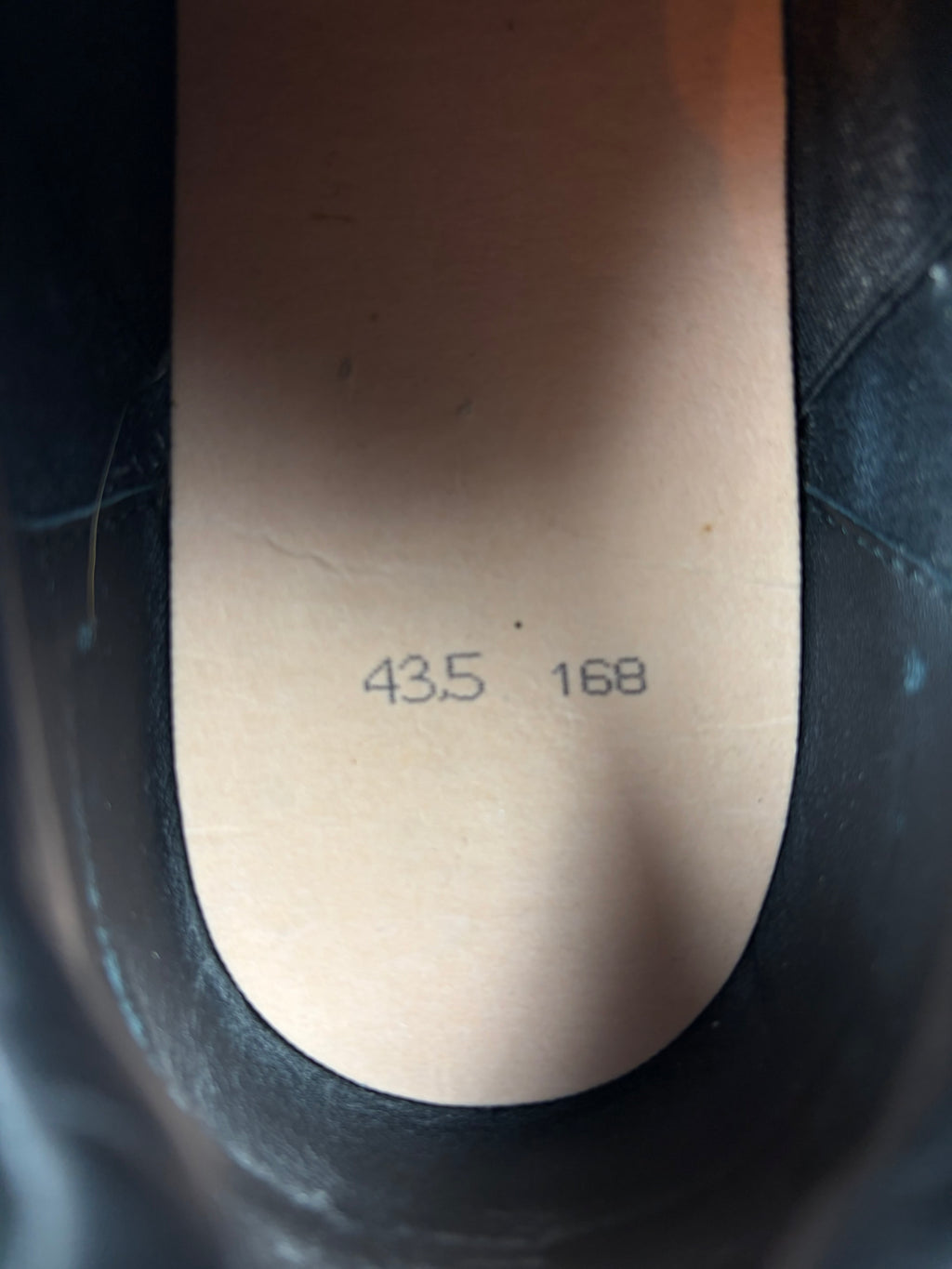 Maison Margiela Replica Black low gats - eu 43.5 / us 10.5 / uk 9.5 - black