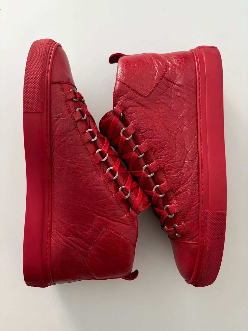Balenciaga arena high tops - eu 42 - red