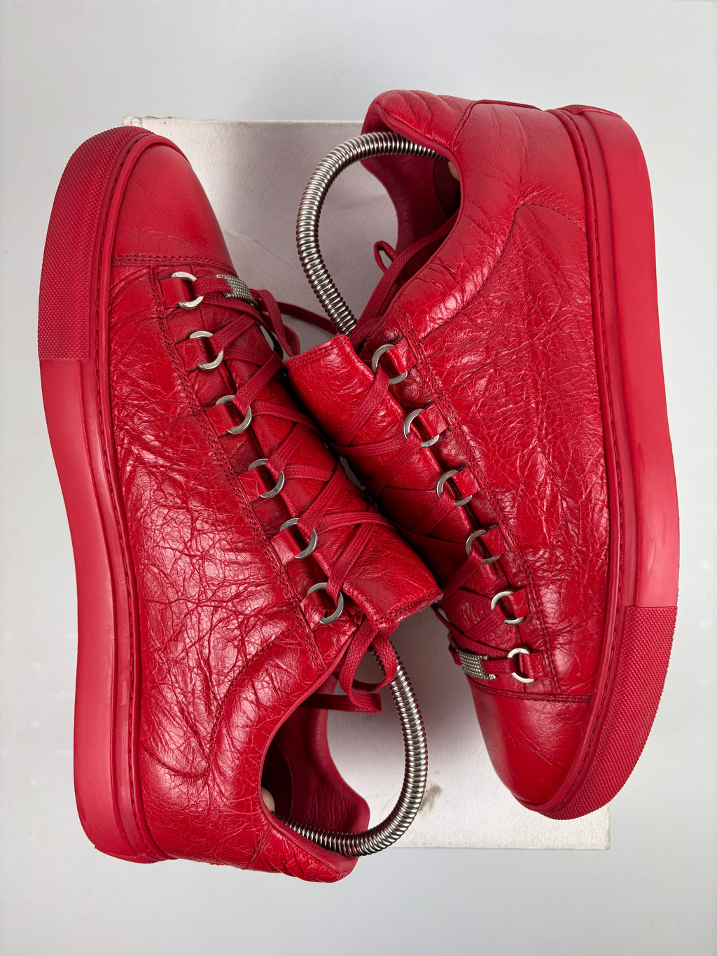 Balenciaga arena low - eu 43 / us 10 - red