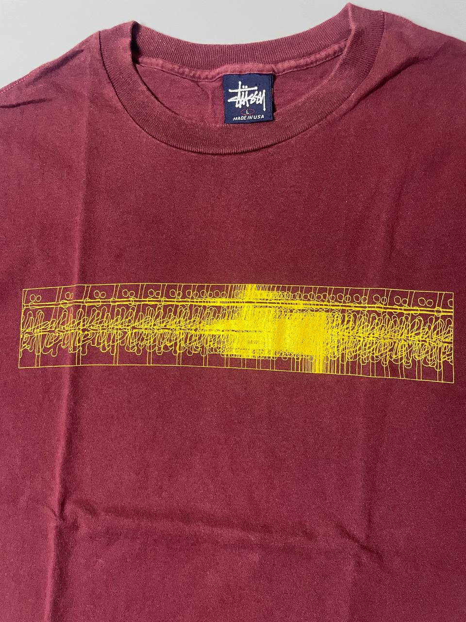 VINTAGE STUSSY TEE (L)