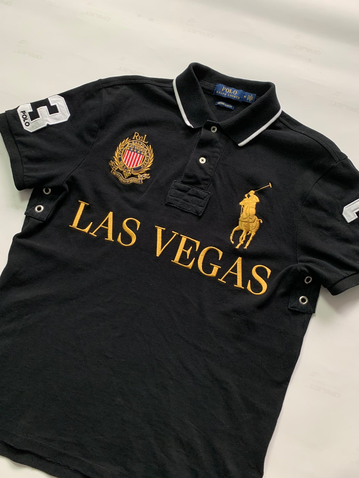 RL ‘LAS VEGAS’ POLO T-SHIRT (M)