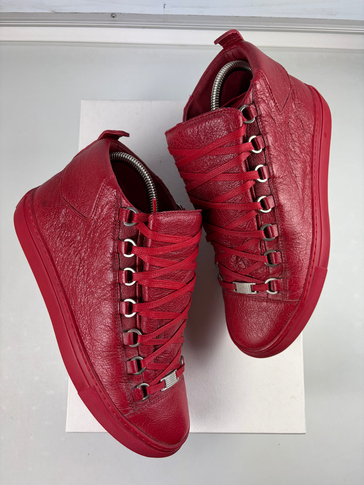 Balenciaga arena high tops - eu 39 / us 6 - red