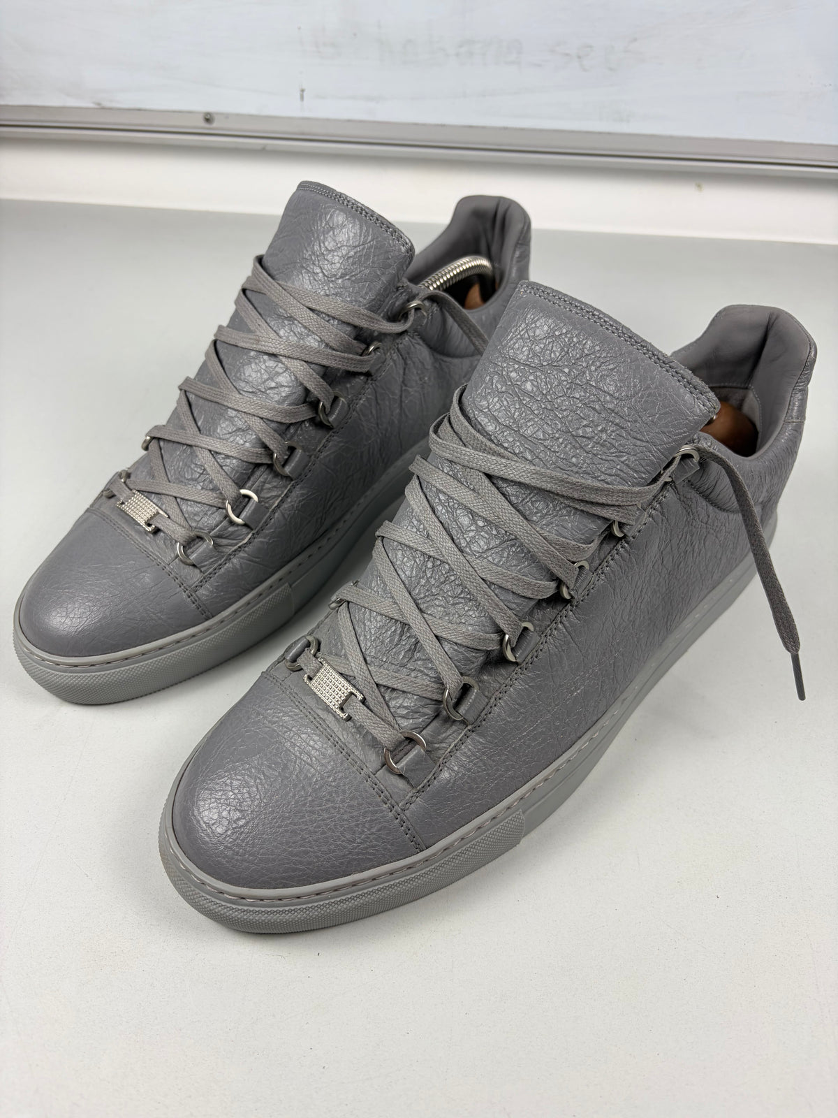 Balenciaga arena low - eu 45 / us 12 - brand new