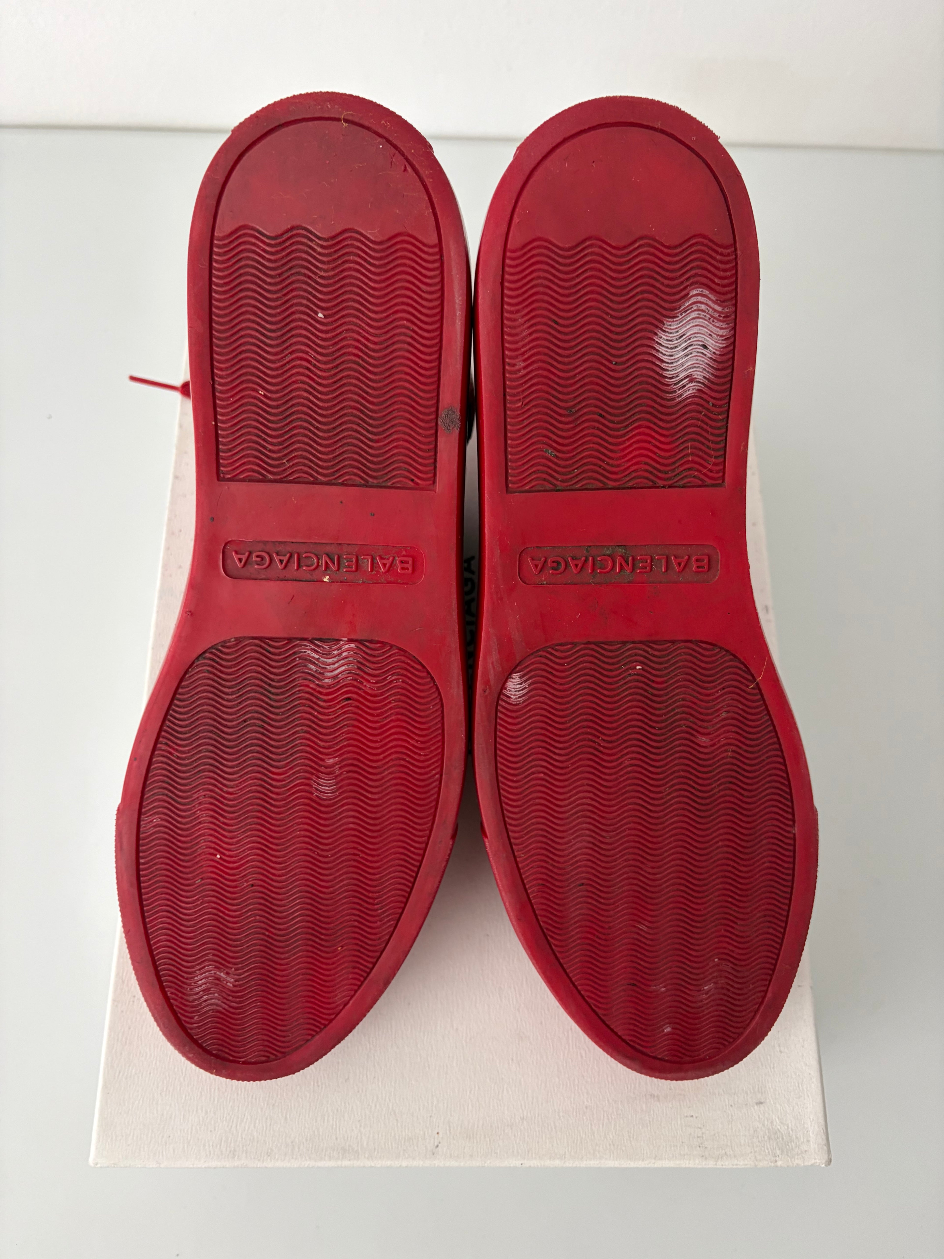 Balenciaga arena high tops - eu 41 - red