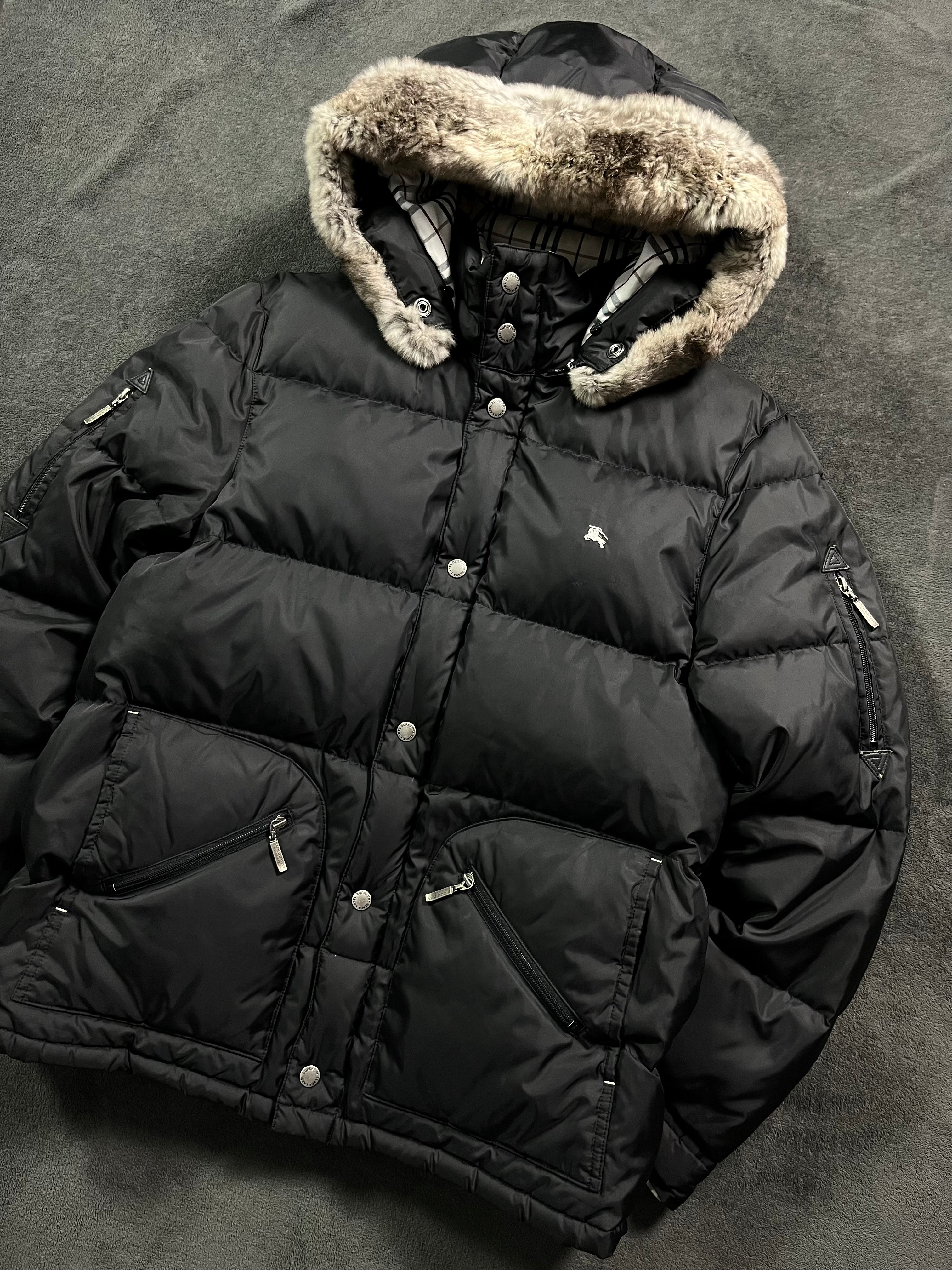 00’s BURBERRY made in Japan real fur down jacket (L)