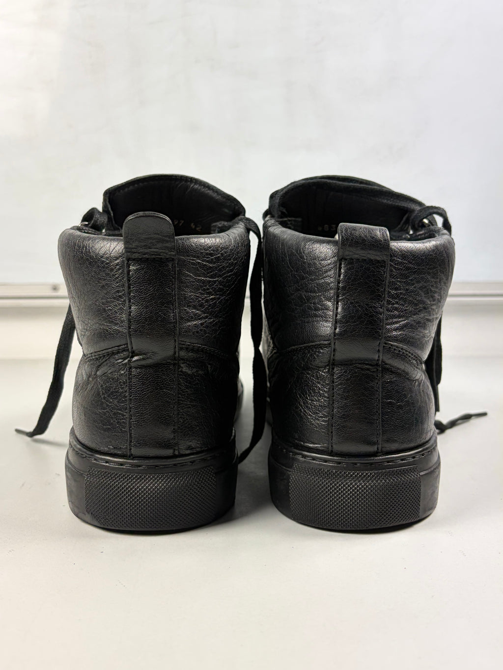 Balenciaga arena high tops - eu 42 / us 9 / uk 8 - black