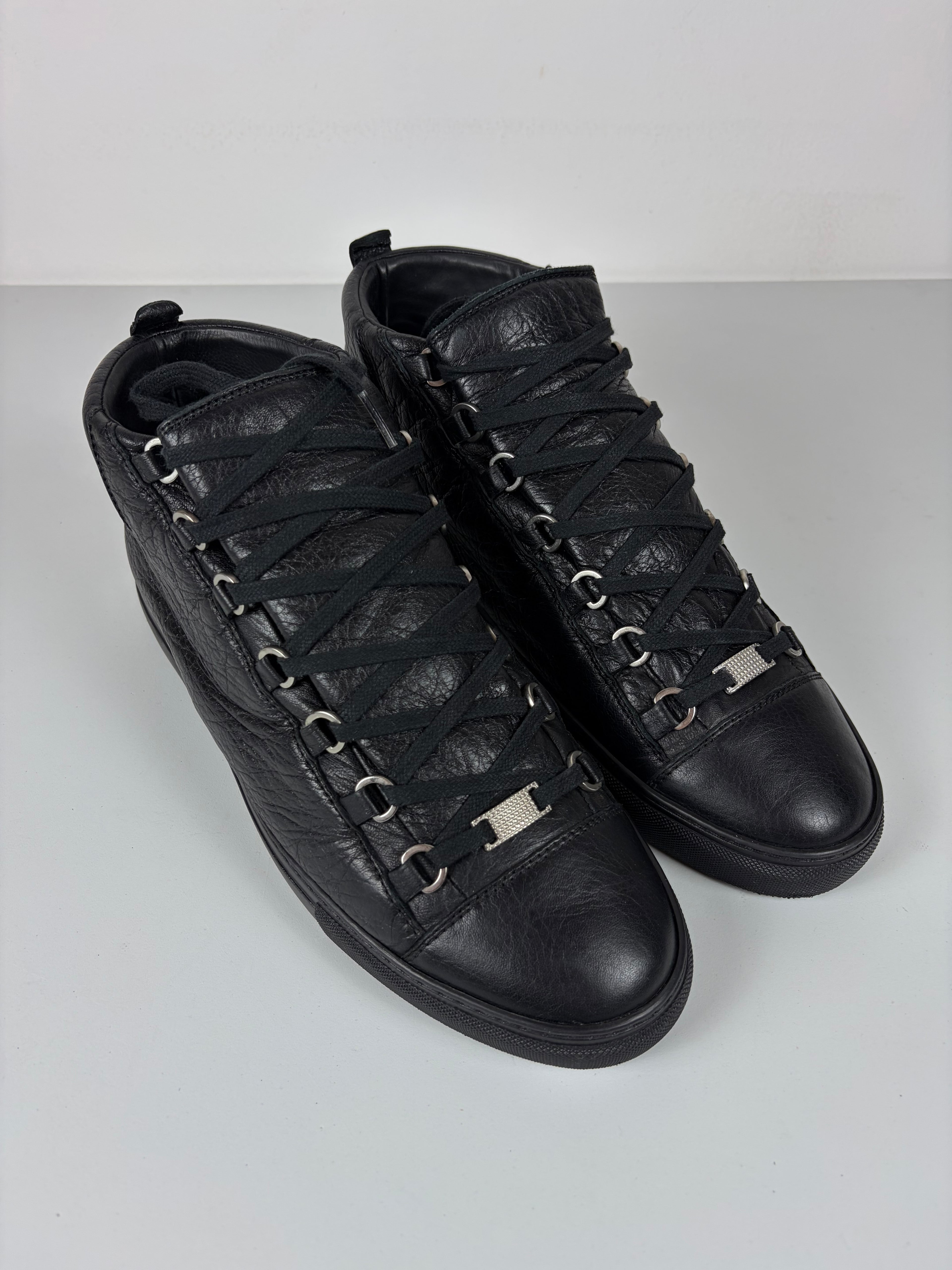 Balenciaga arena high tops - eu 43 - black