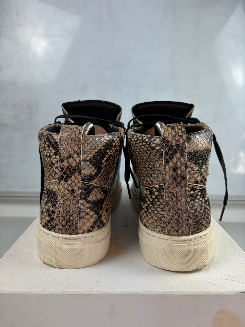 Balenciaga arena ‘Python Skin’ high tops - eu 41 / us 8