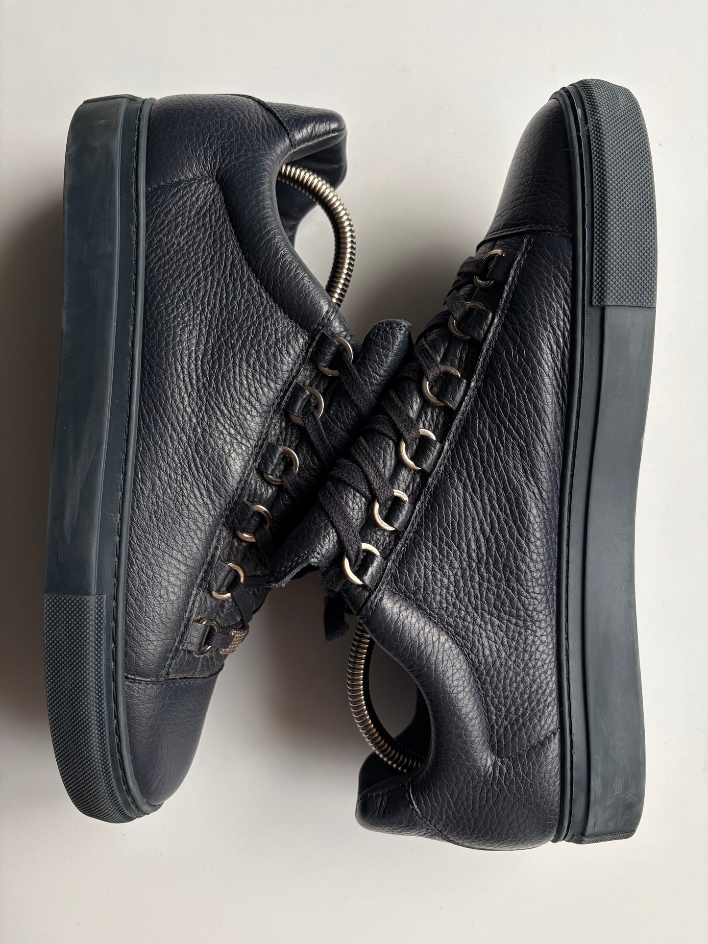 Balenciaga arena low - eu 41 - navy blue