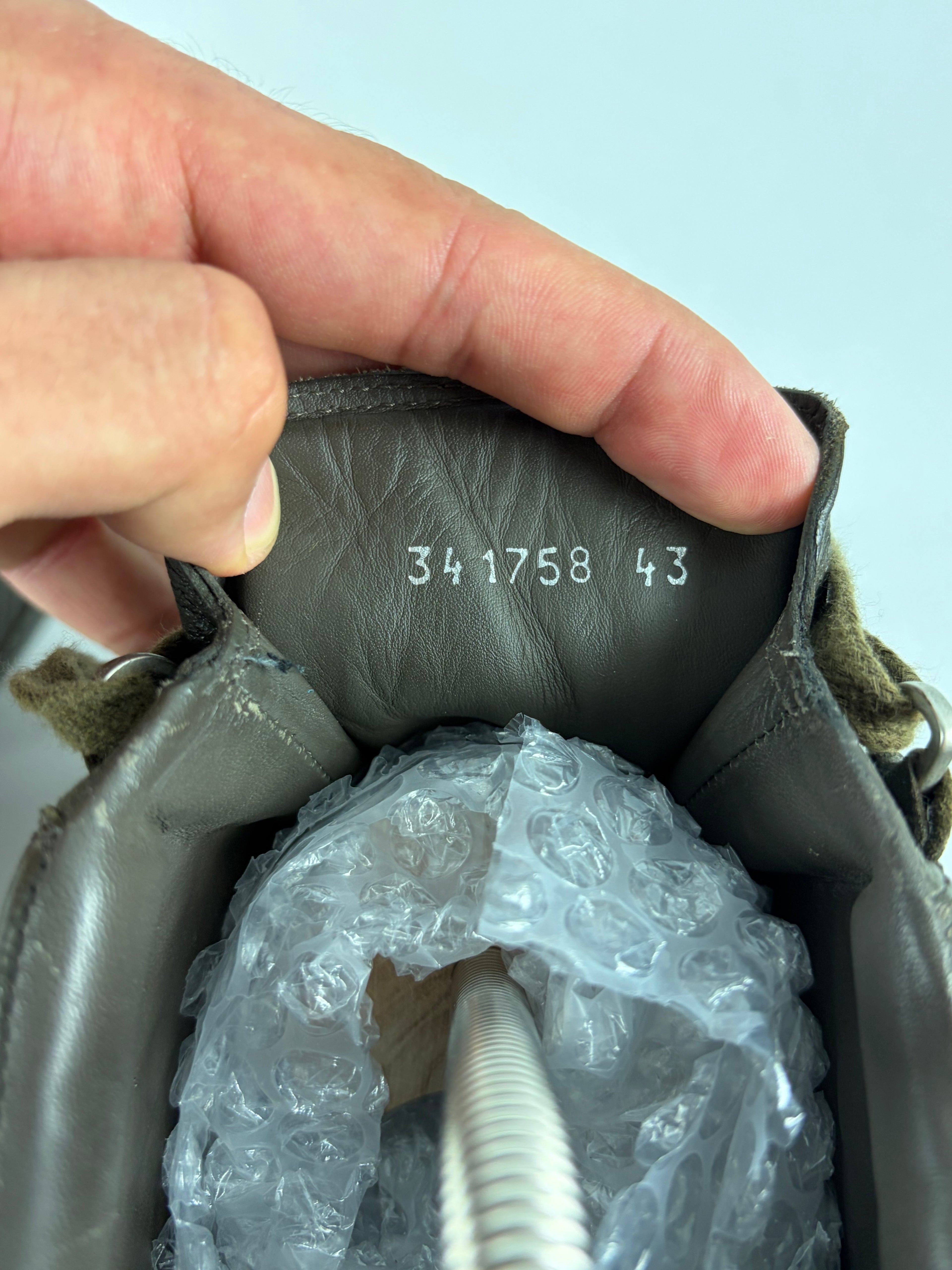 Balenciaga arena low - eu 43 / us 10 - military green
