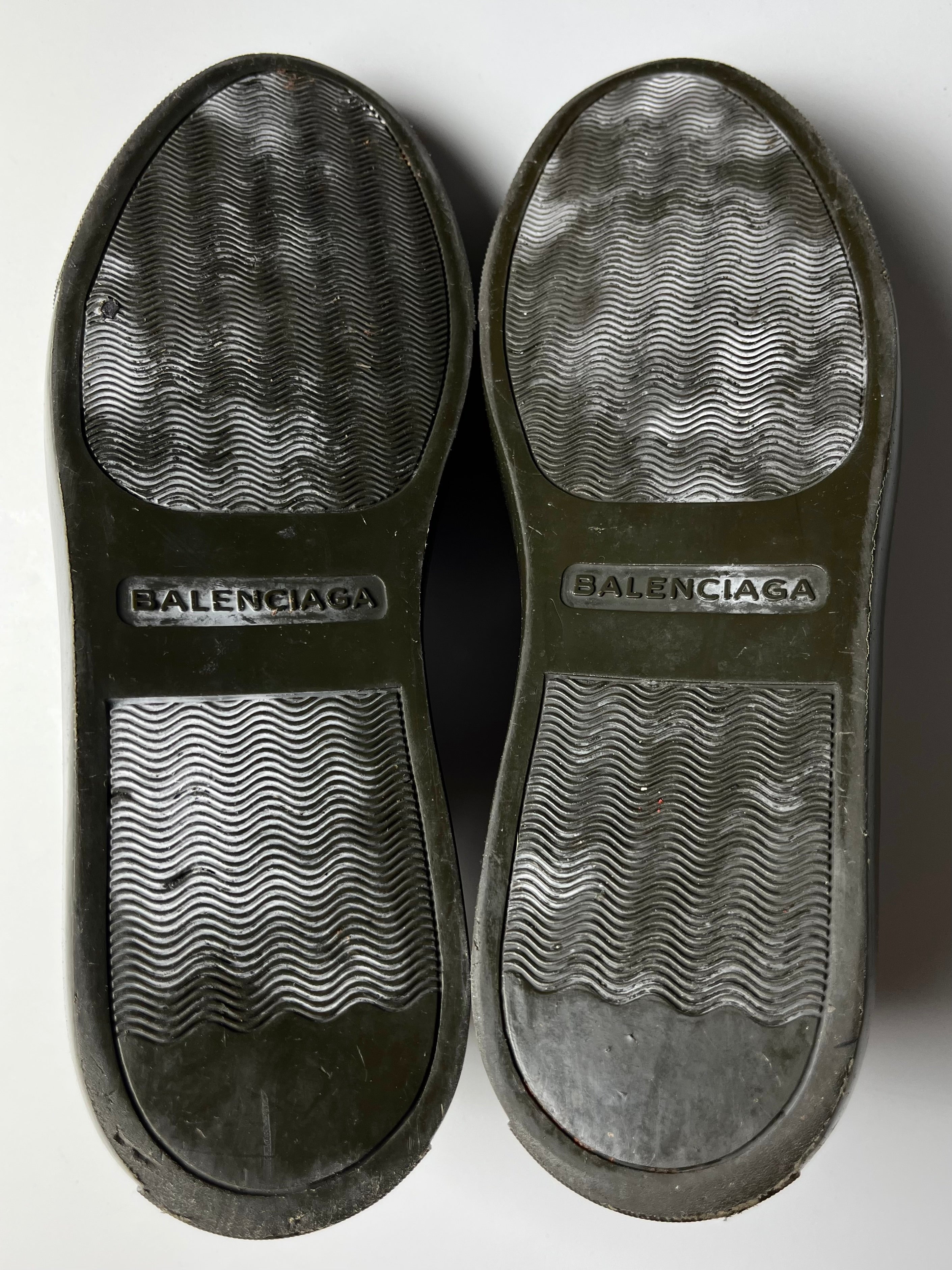 Balenciaga low Dipped Suede Leather - EU 40 - olive green