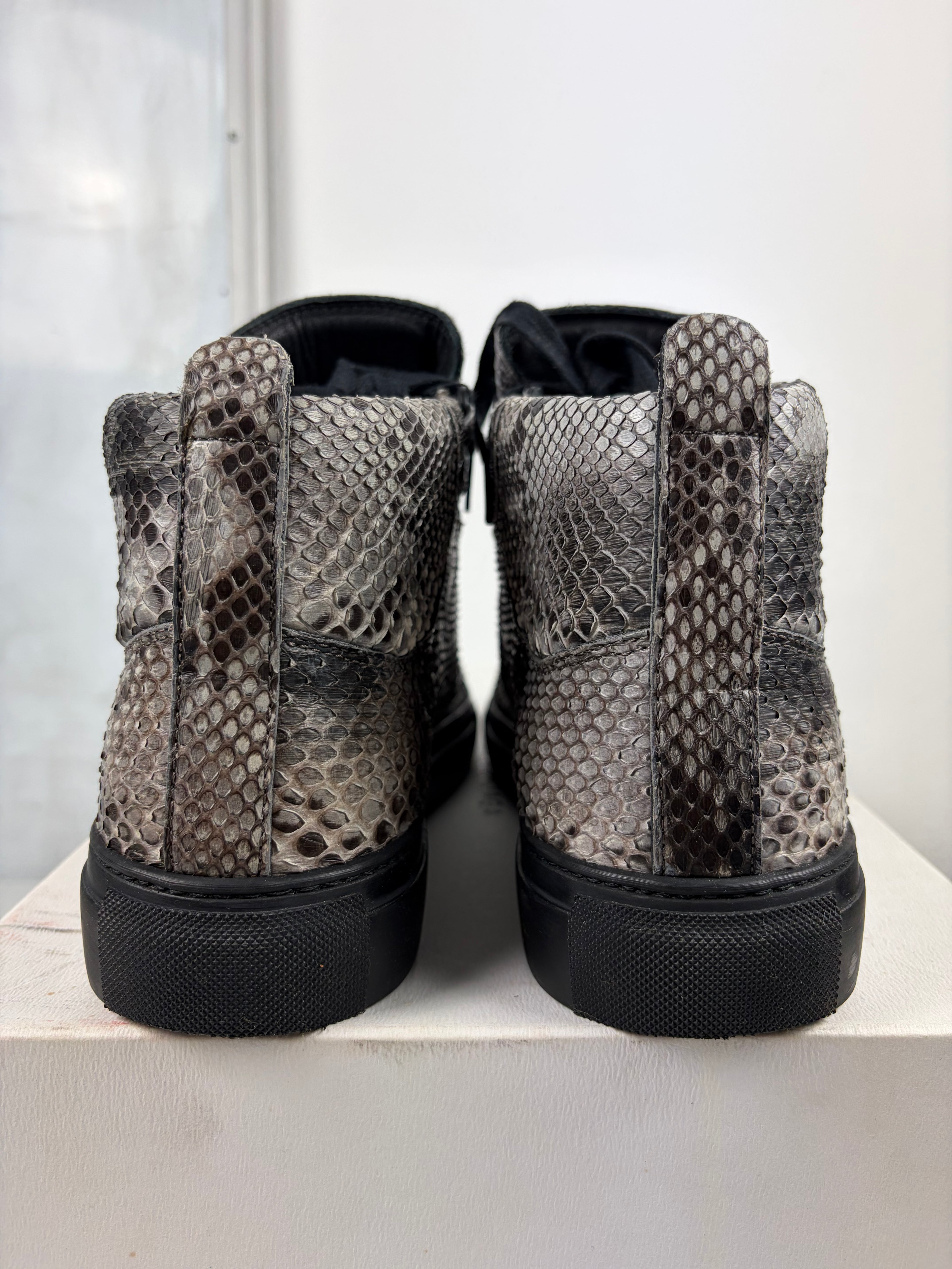 Balenciaga arena Python Skin high tops - eu 41 / us 9