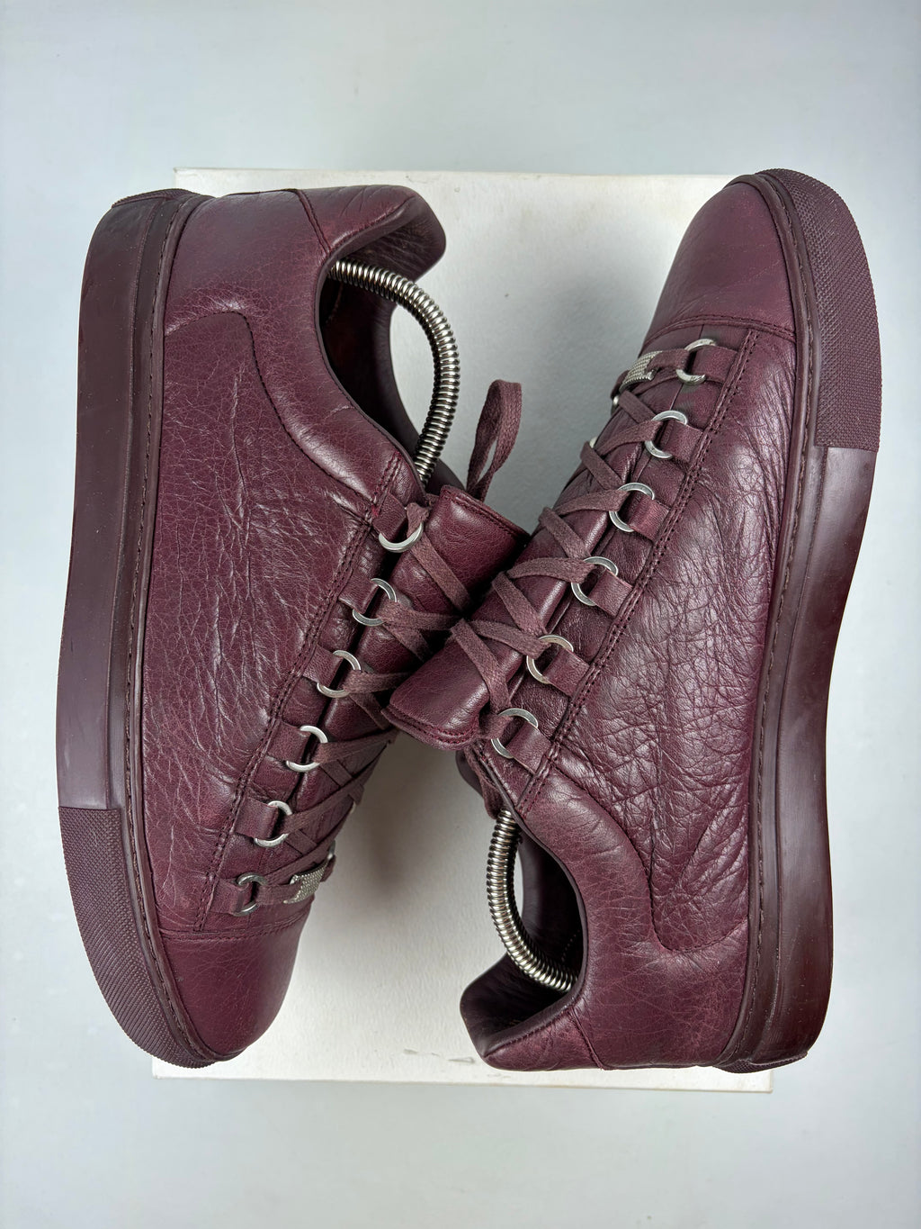Balenciaga arena low - eu 42 / us 9 / uk 8 - burgundy