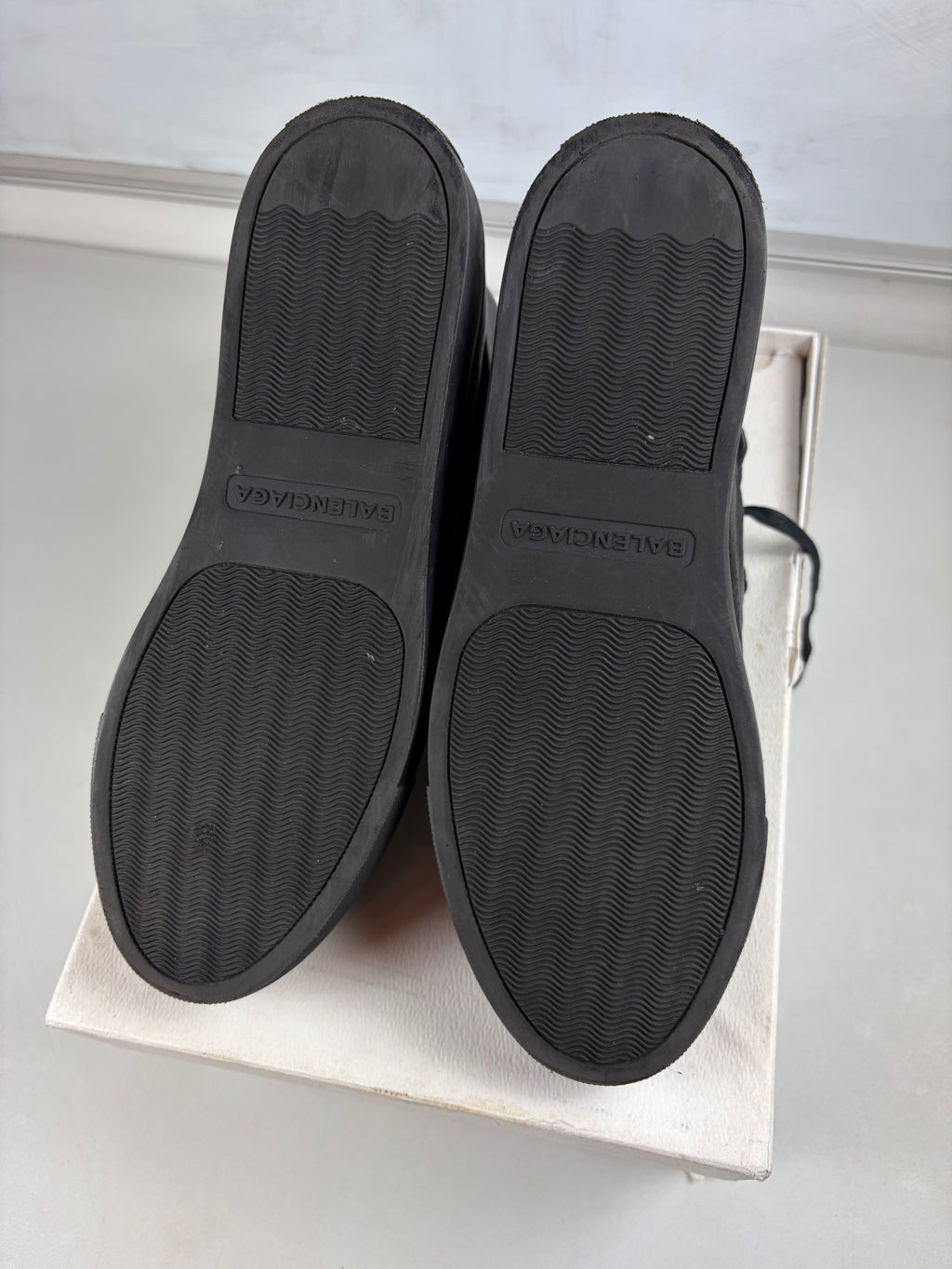 Balenciaga arena high tops - eu 41 / us 8 / uk 7.5 - black