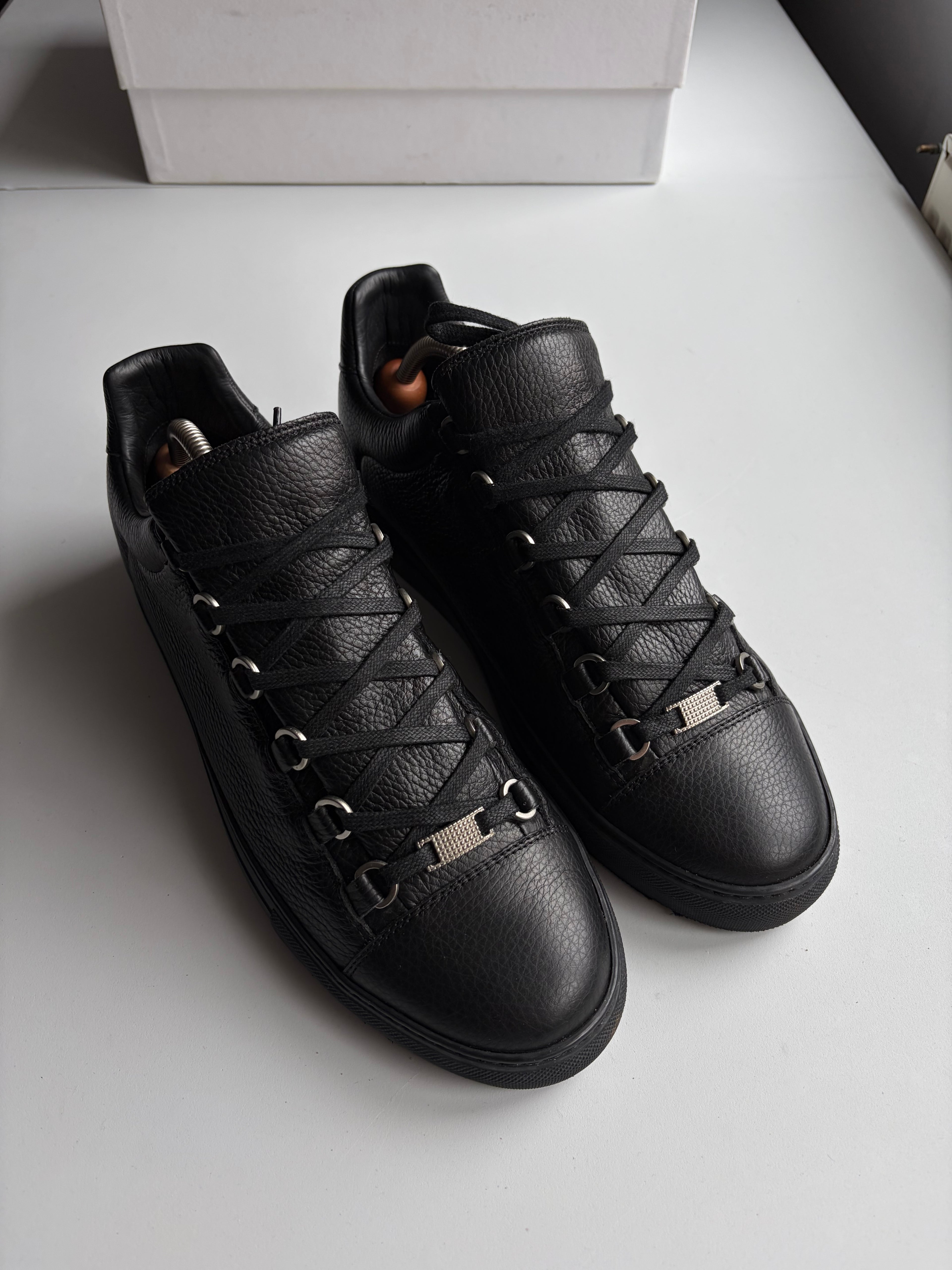 Balenciaga arena low - eu 43 - Black