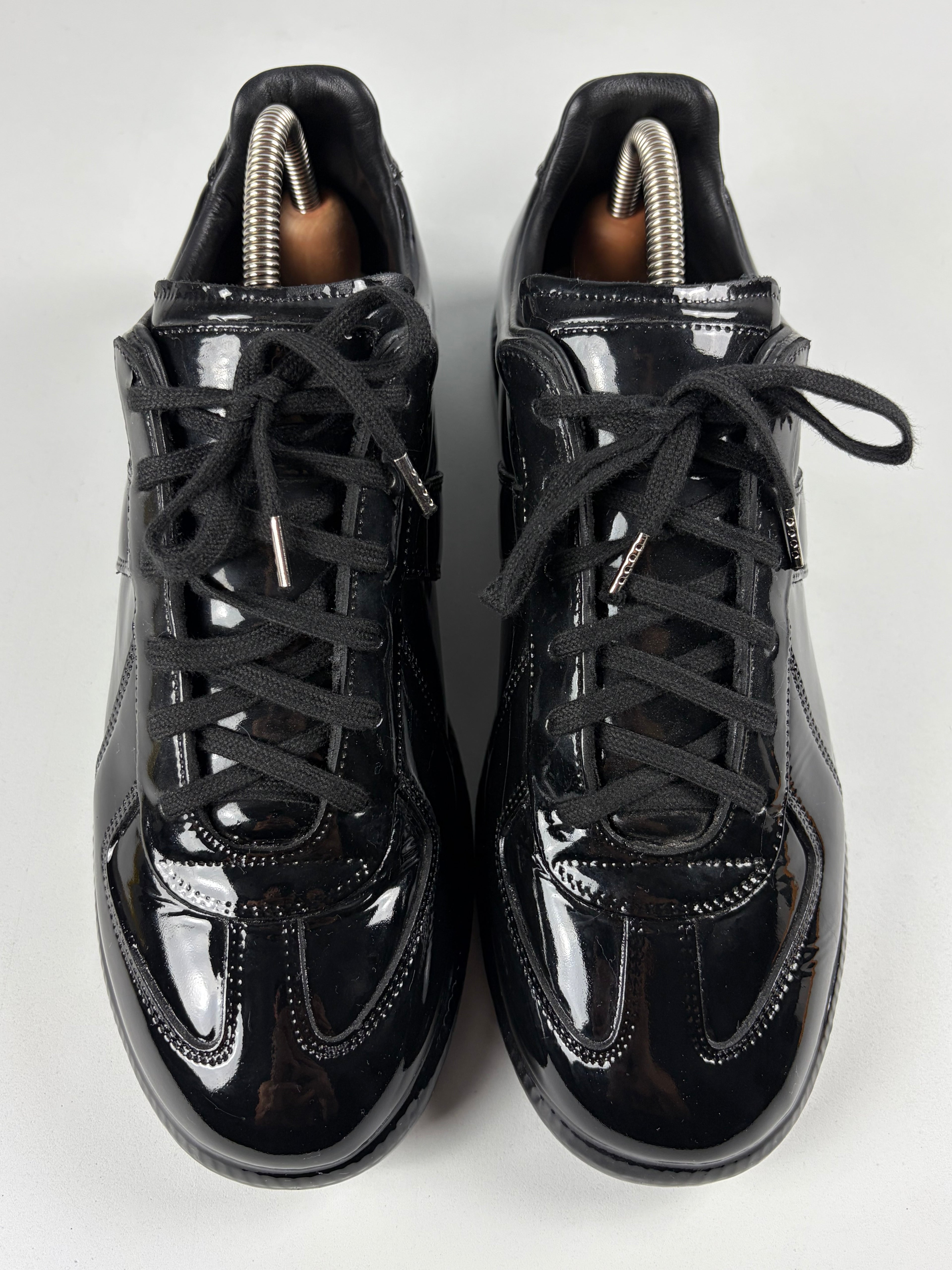 Maison Margiela patent leather low gats - eu 41 / us 8 - black