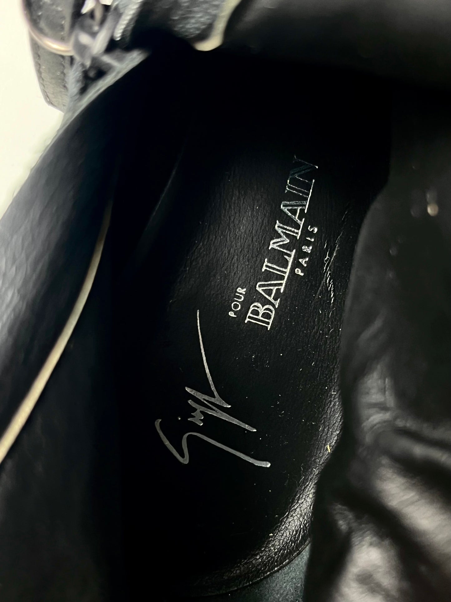 Giuseppe Zanotti x BALMAIN leather buckle boots - EU 37 1/2 - black