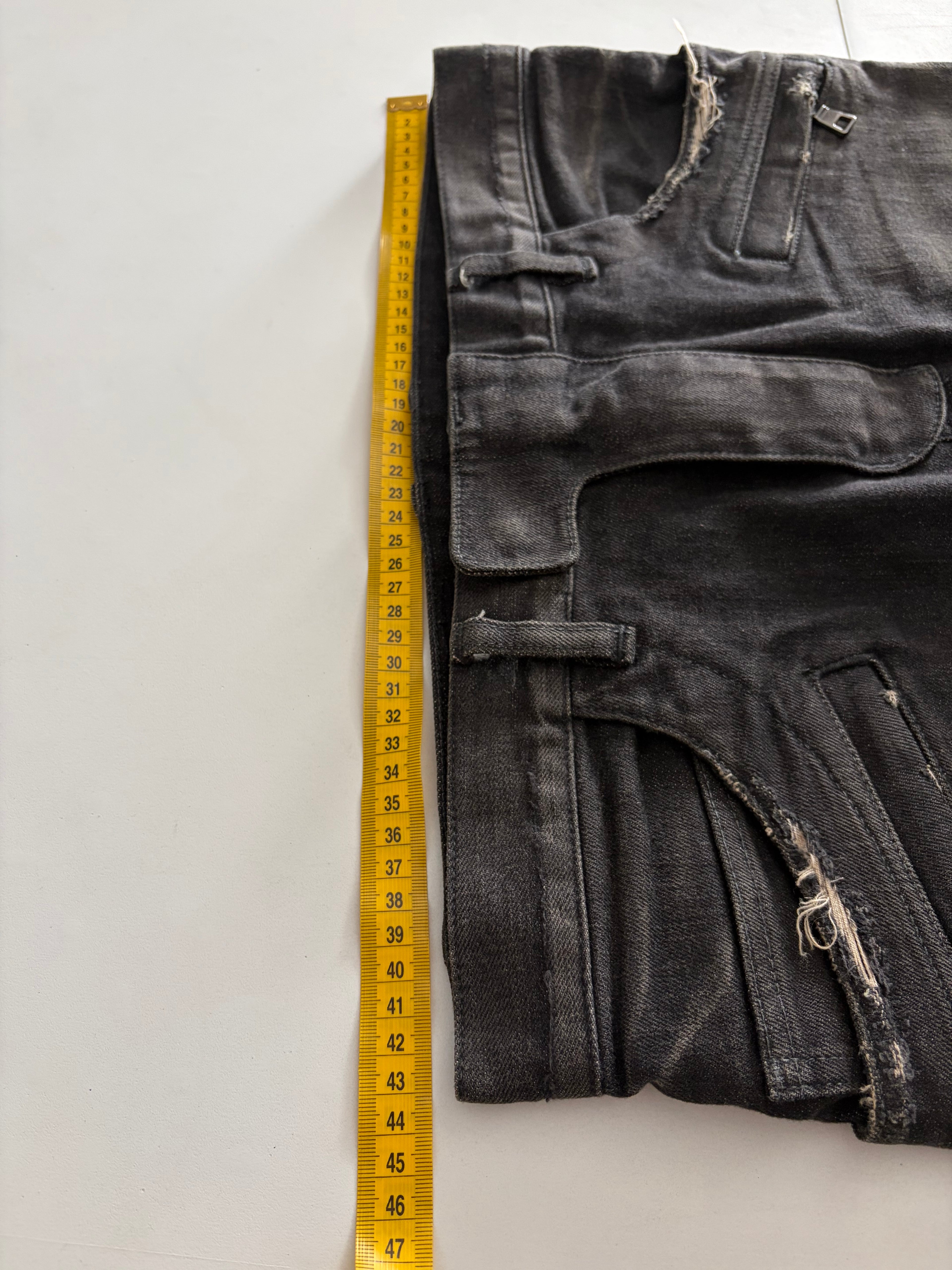 BALMAIN distressed ribbed biker denim - 30