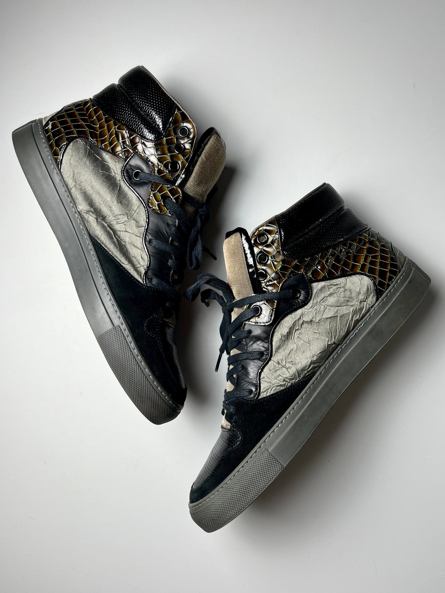 2010 Balenciaga Python skin high top sneakers - EU 41 - black/green
