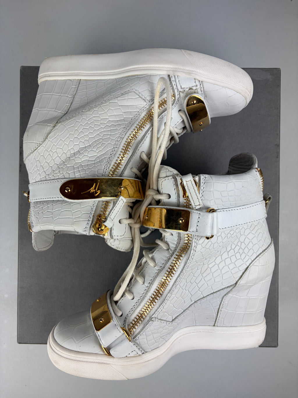 Giuseppe Zanotti white croc-embossed leather wedge sneakers - eu 37.5 / us 7.5 / uk 4.5