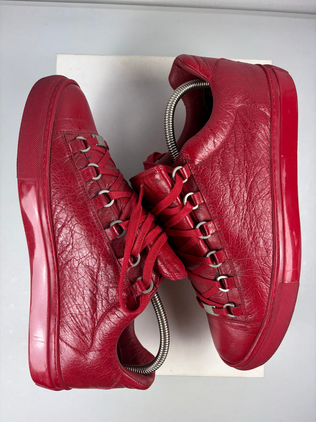 Balenciaga arena low - eu 42 / us 9 / uk 8 - red