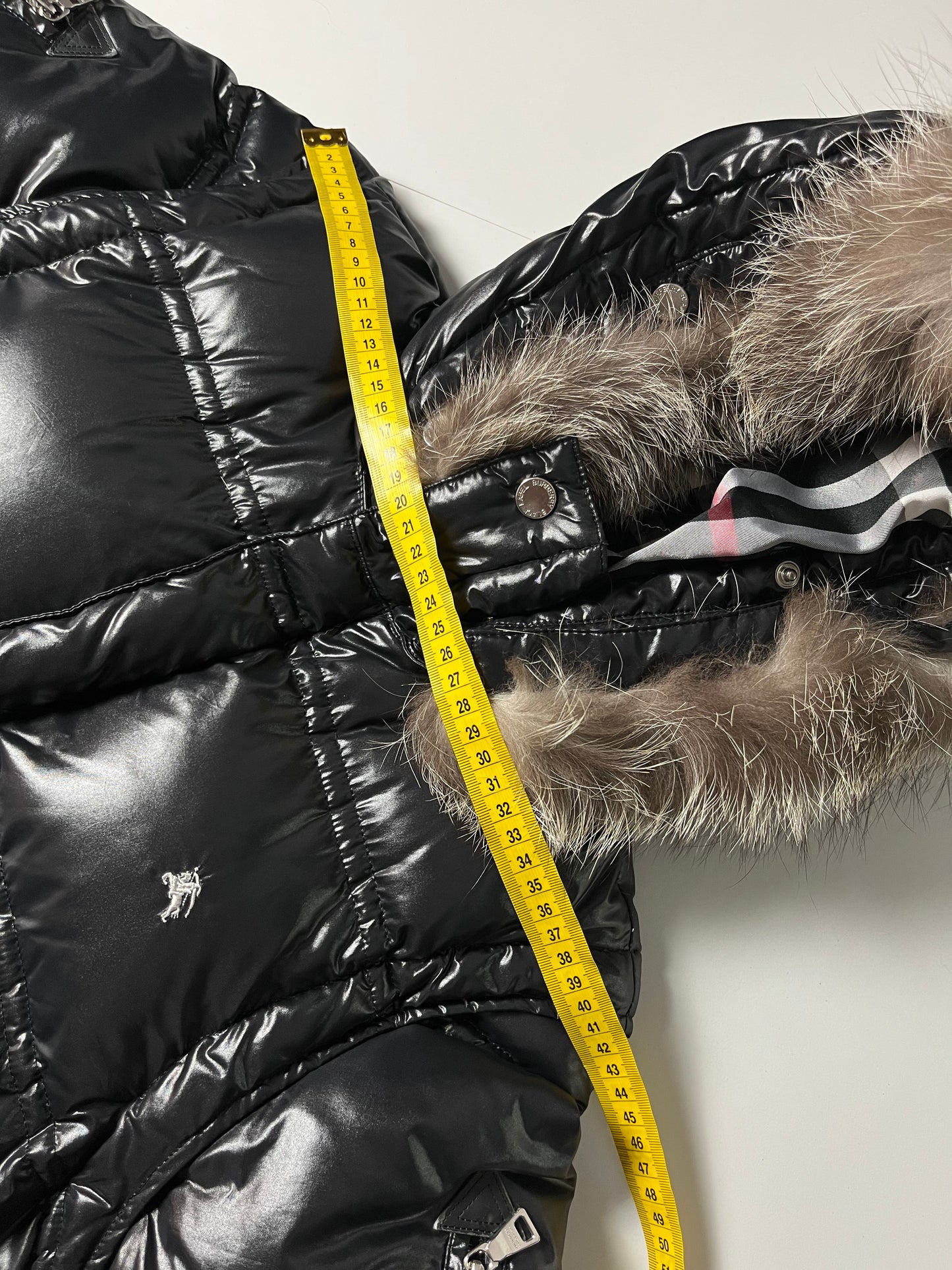 00’s BURBERRY made in Japan real fur down jacket (S/M) - black