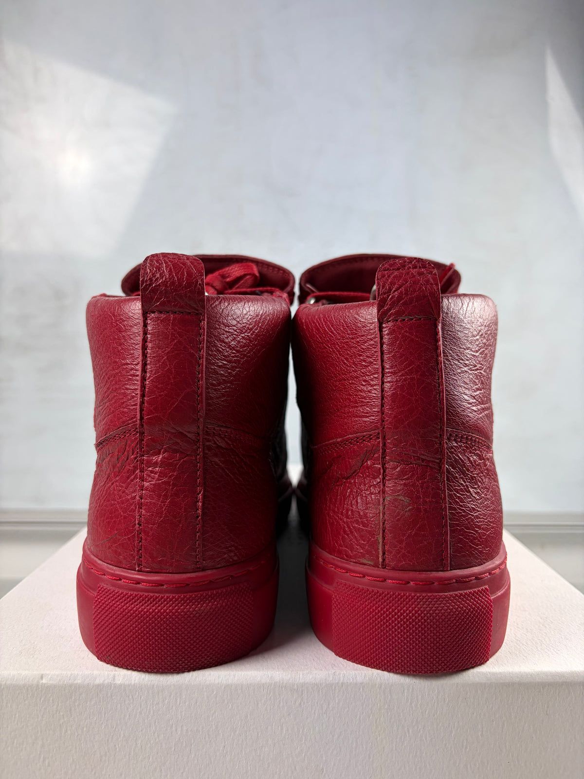 Balenciaga arena high tops - eu 39 / us 6 - red