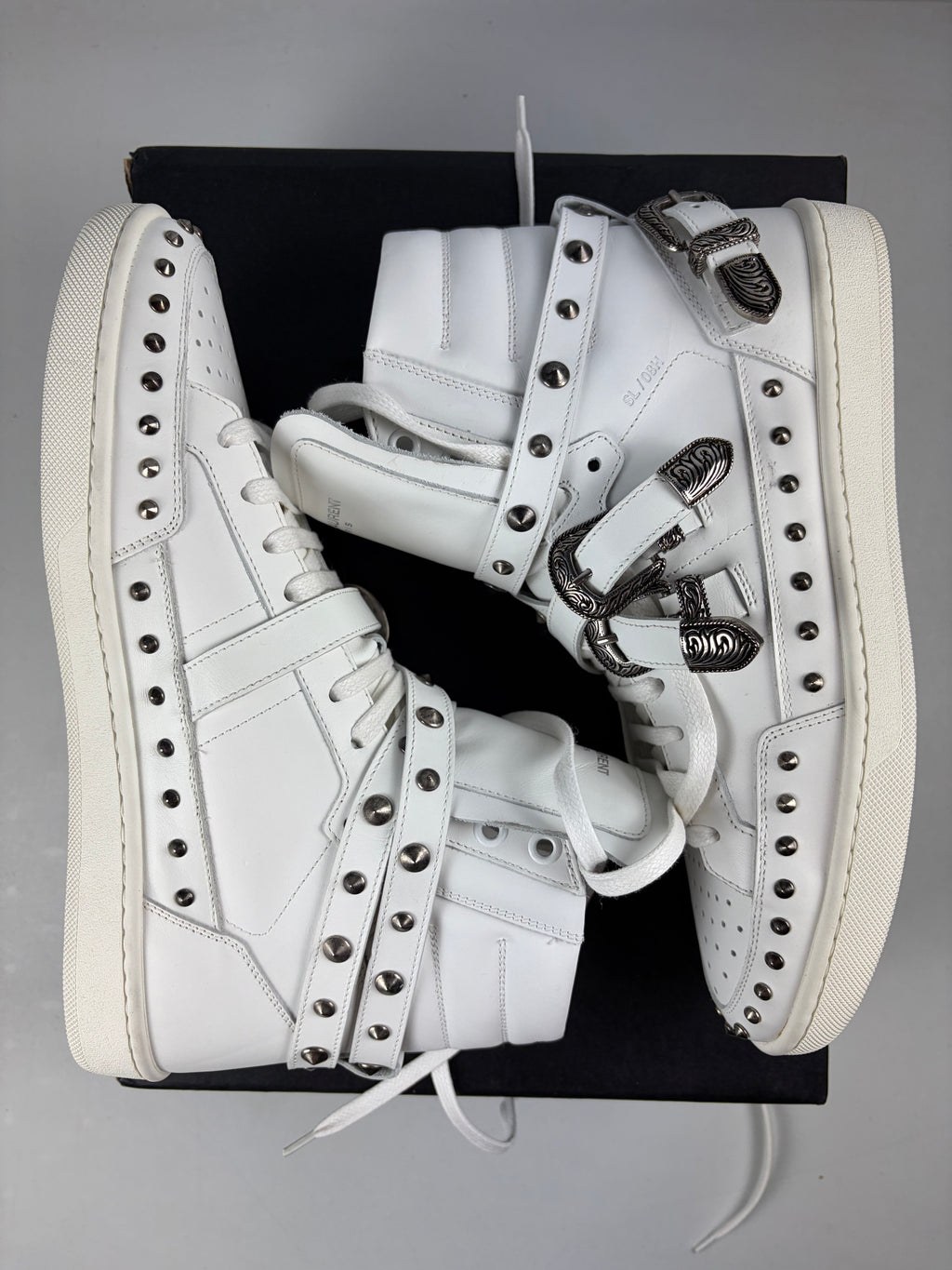 Saint Laurent SL/08H Wolly Spike high-tops - eu 40 / us 7 / uk 6 - white - brand new