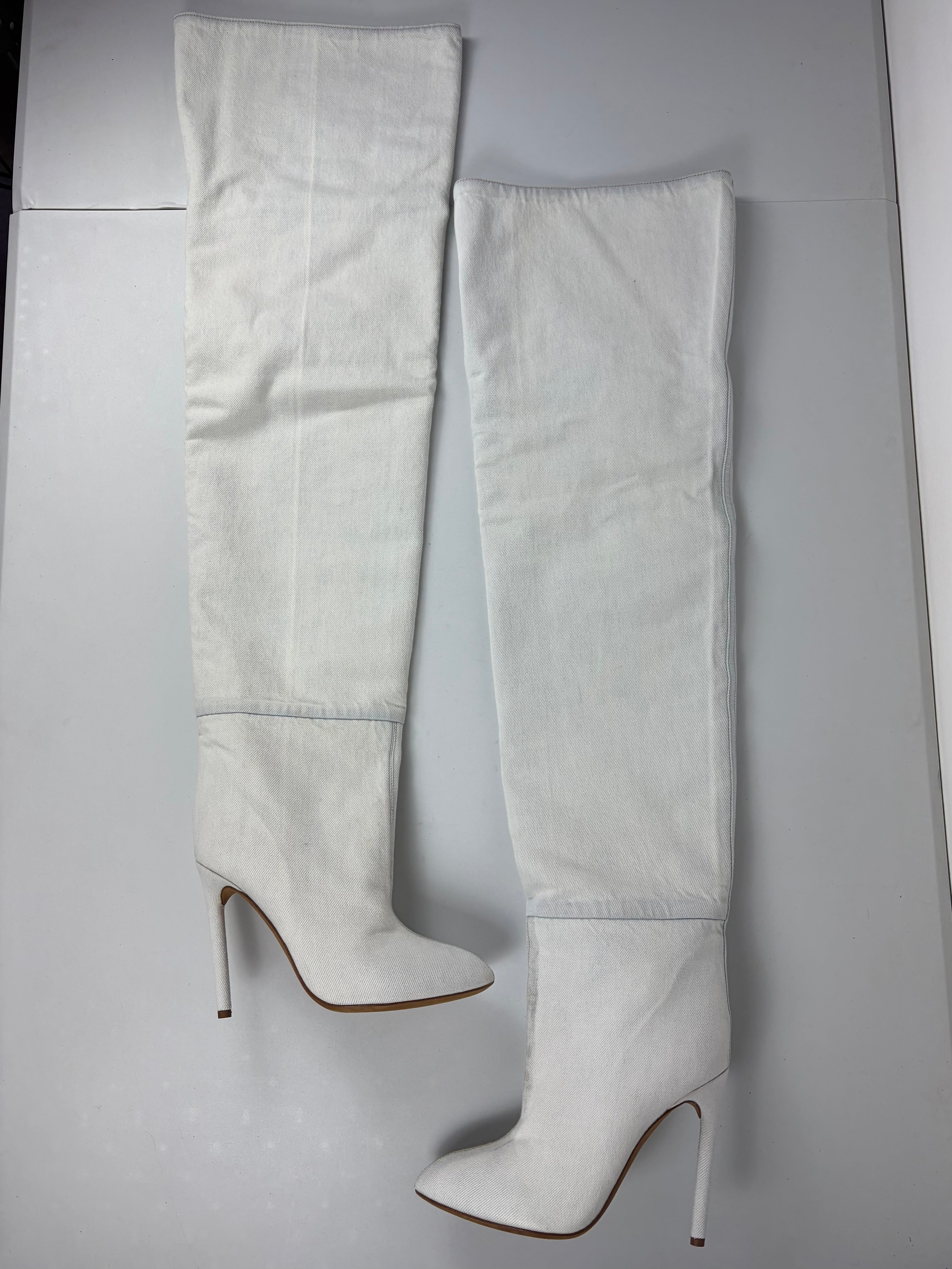 2016 Kanye West's YEEZY Season 4 bleached denim boots - eu 38 - white