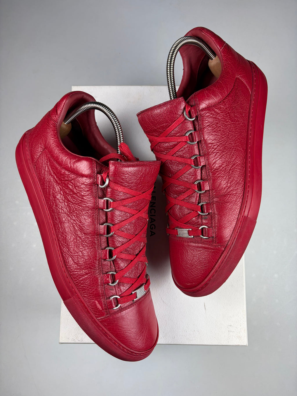 Balenciaga arena low - eu 44 / us 11 / uk 10 - red