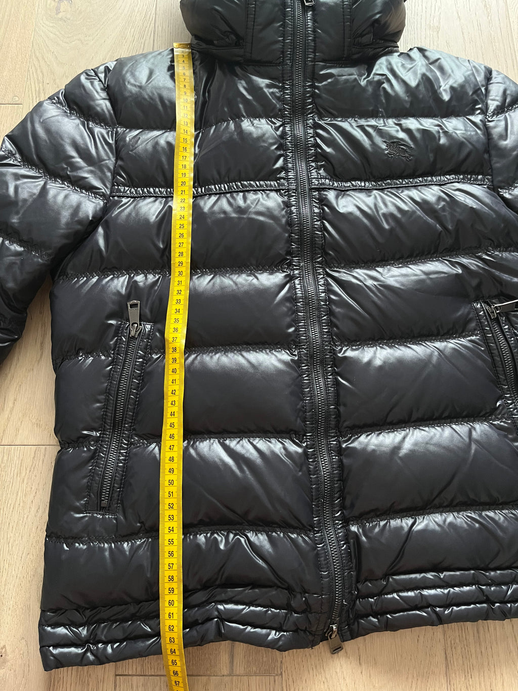 00’s BURBERRY made in Japan real fur down jacket (L/LL) - black