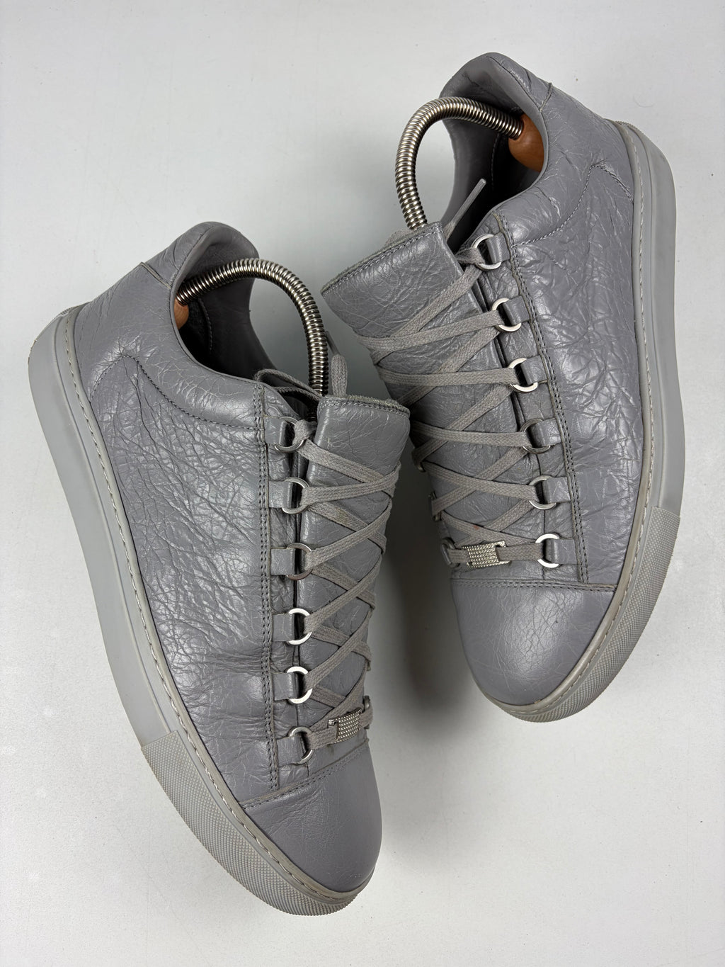 Balenciaga arena low - eu 42 / us 9 / uk 8 - grey