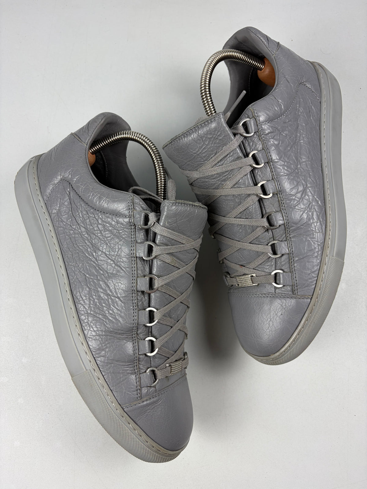 Balenciaga arena low - eu 42 / us 9 / uk 8 - grey