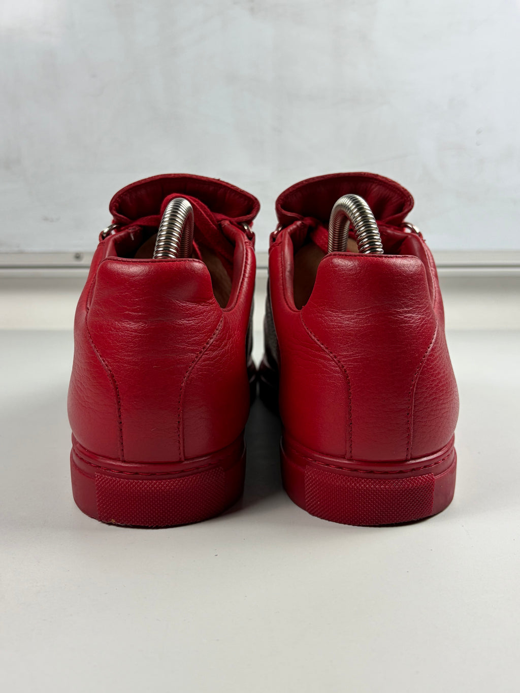 Balenciaga arena low - eu 40 / us 7 - red
