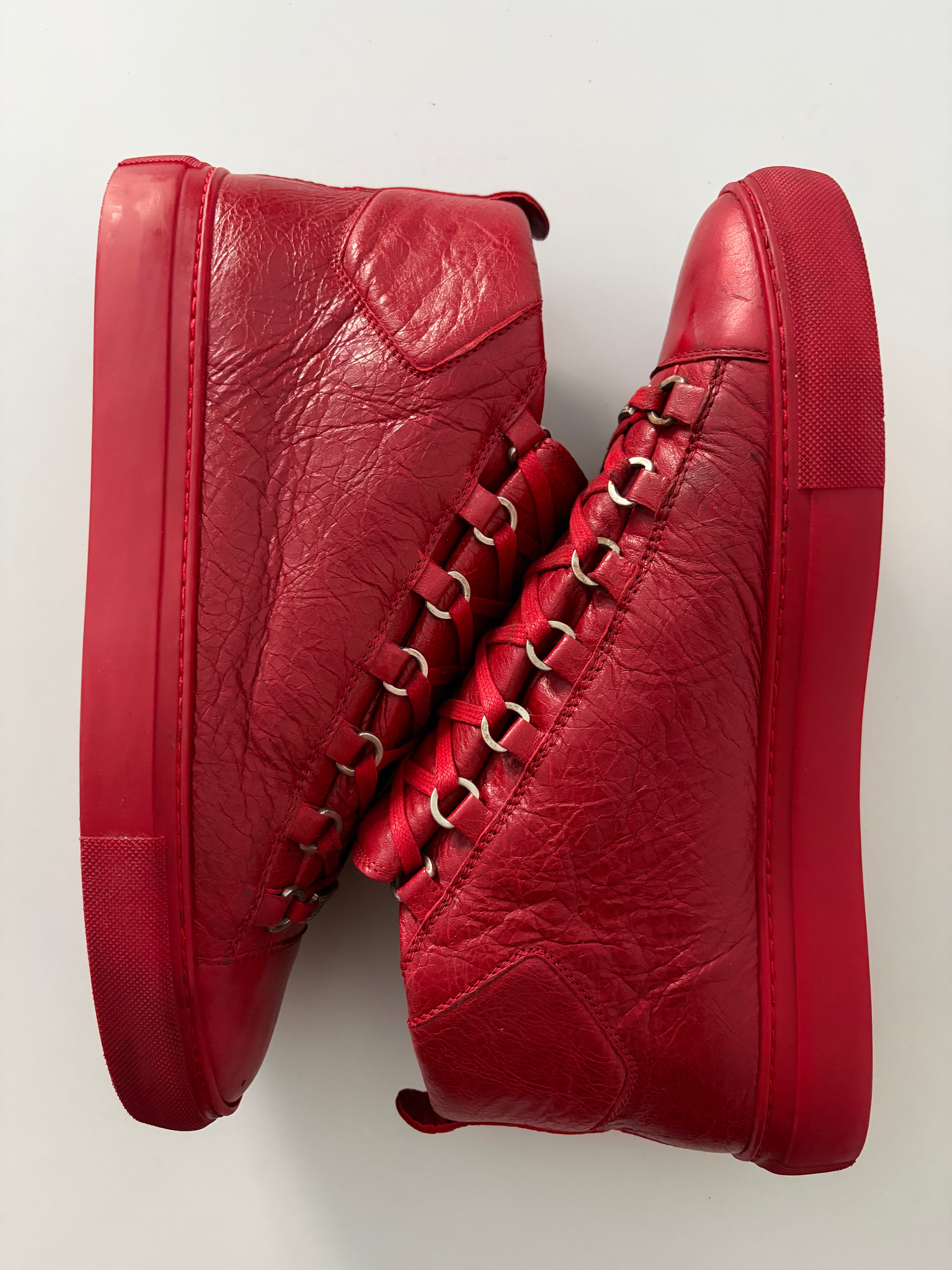 Balenciaga arena high tops - eu 42 - red