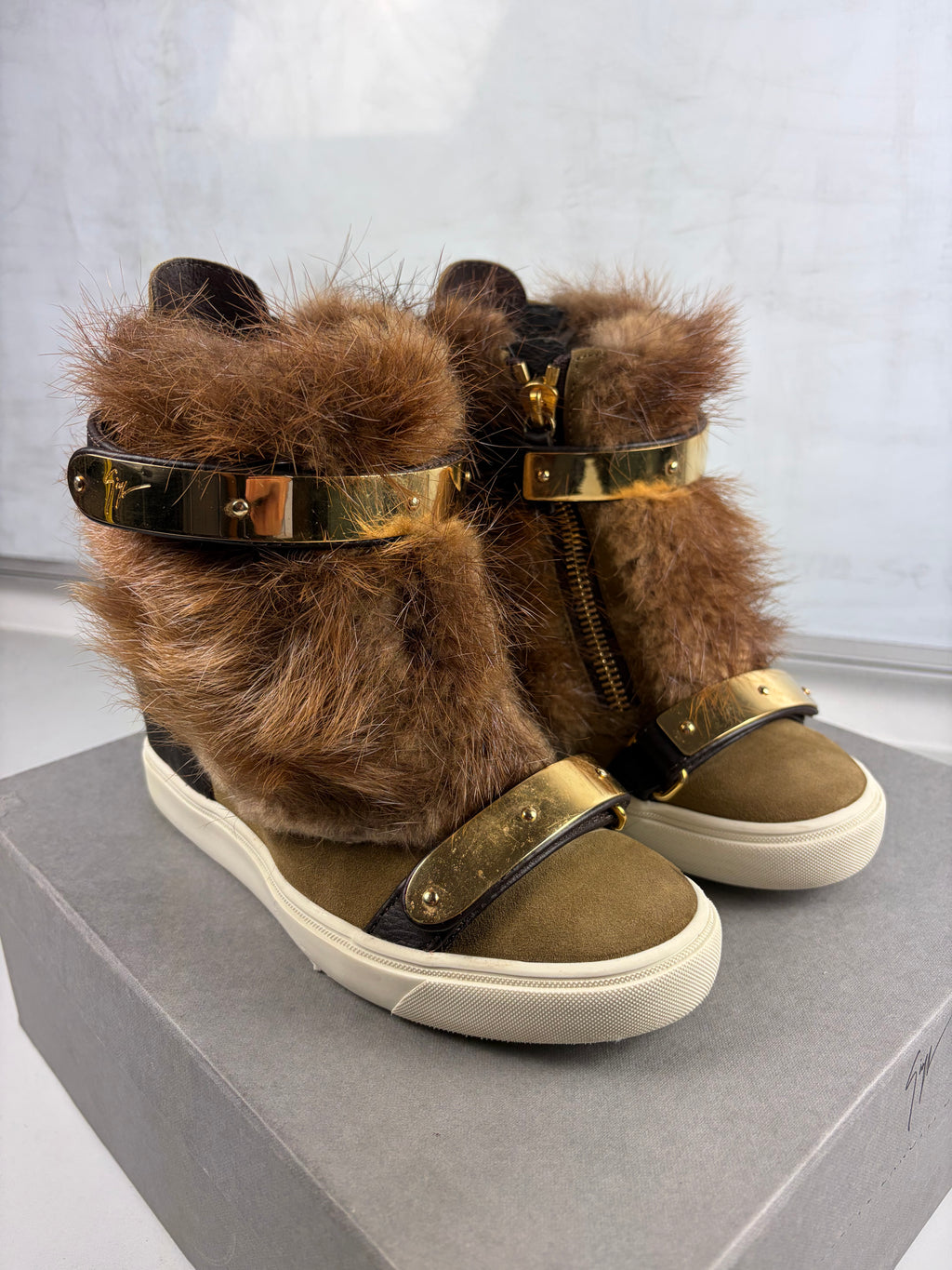 2012 Giuseppe Zanotti fur wedge sneakers - eu 39 / uk 6 / us 8 - brown