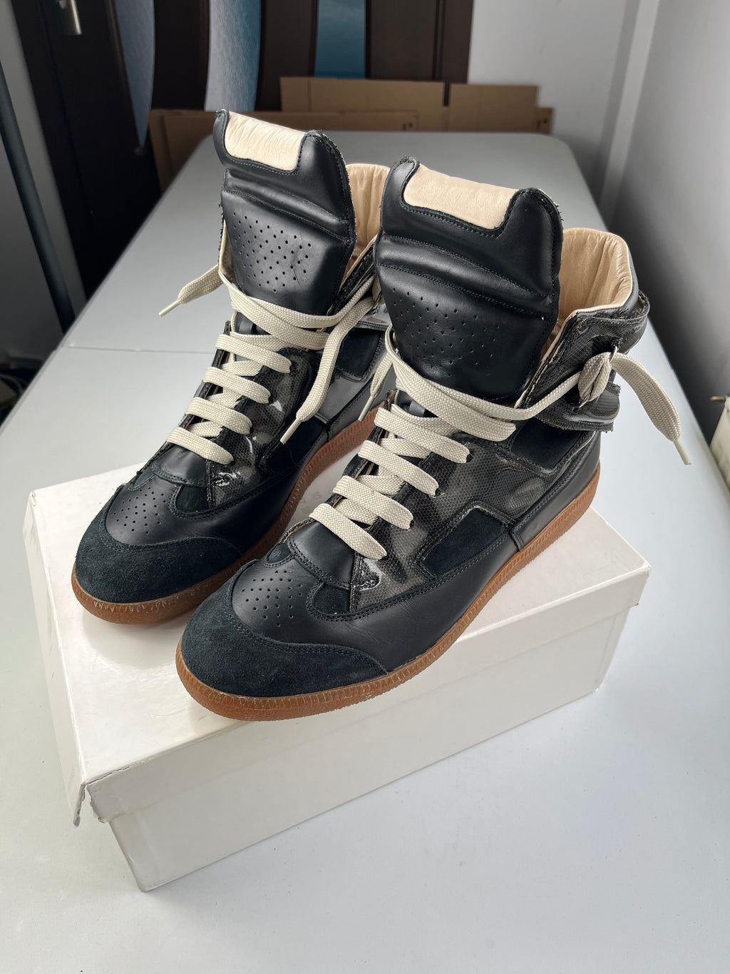 2009 Maison Margiela high top gats - Eu 45 - black