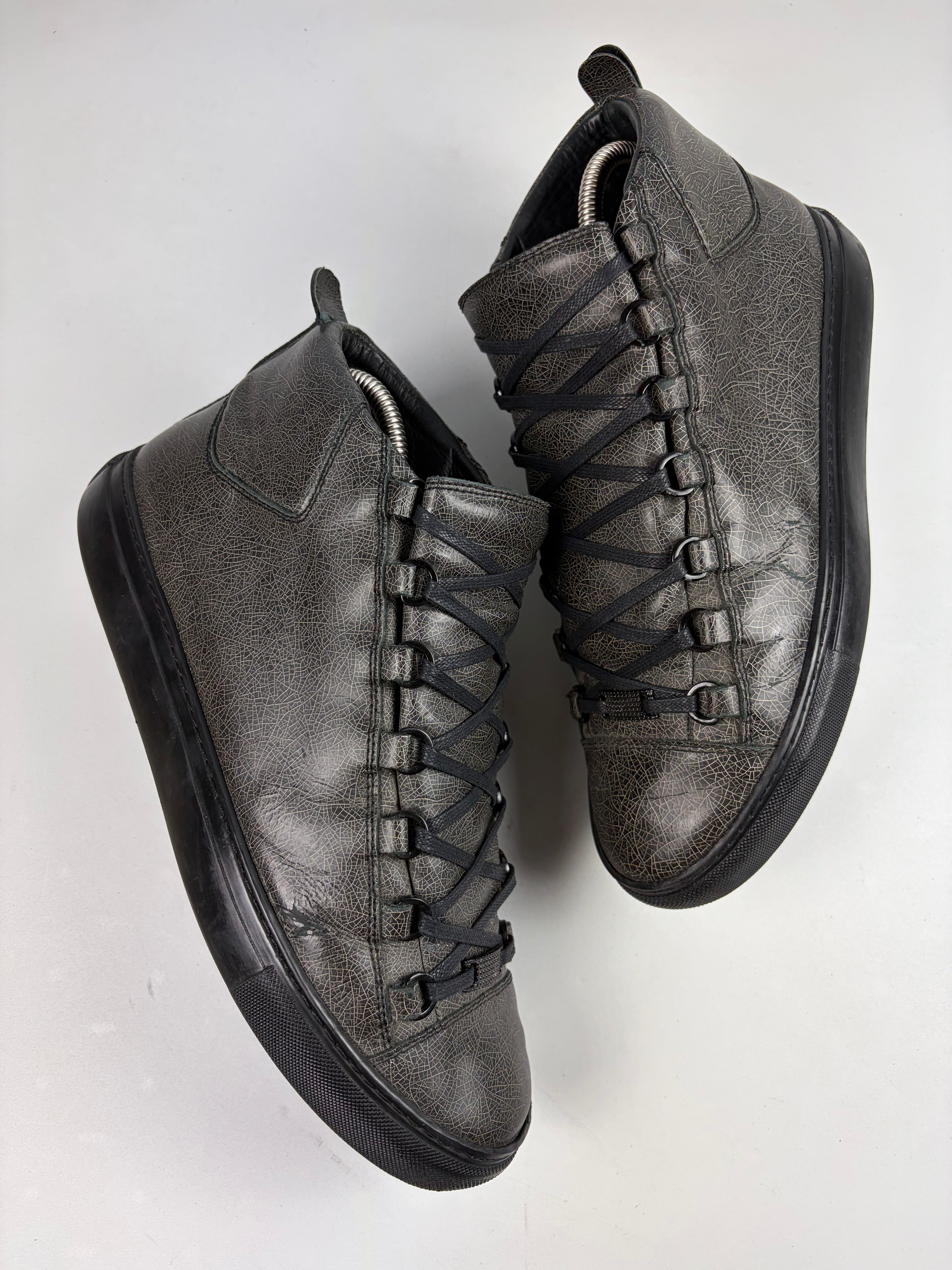Balenciaga arena ‘Cracked leather’ high tops - eu 41 / us 8 - brown