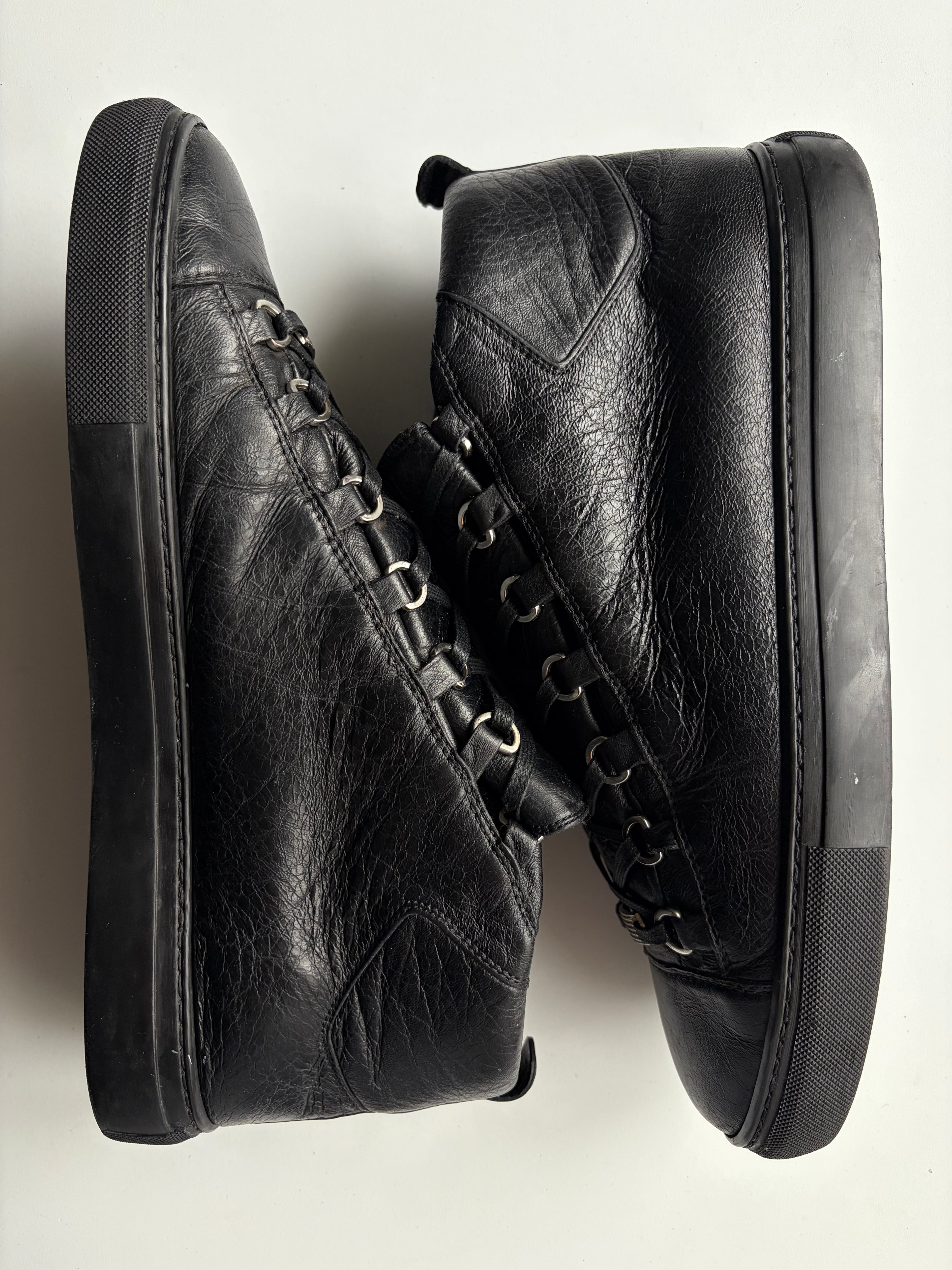 Balenciaga arena high tops - eu 44 - black