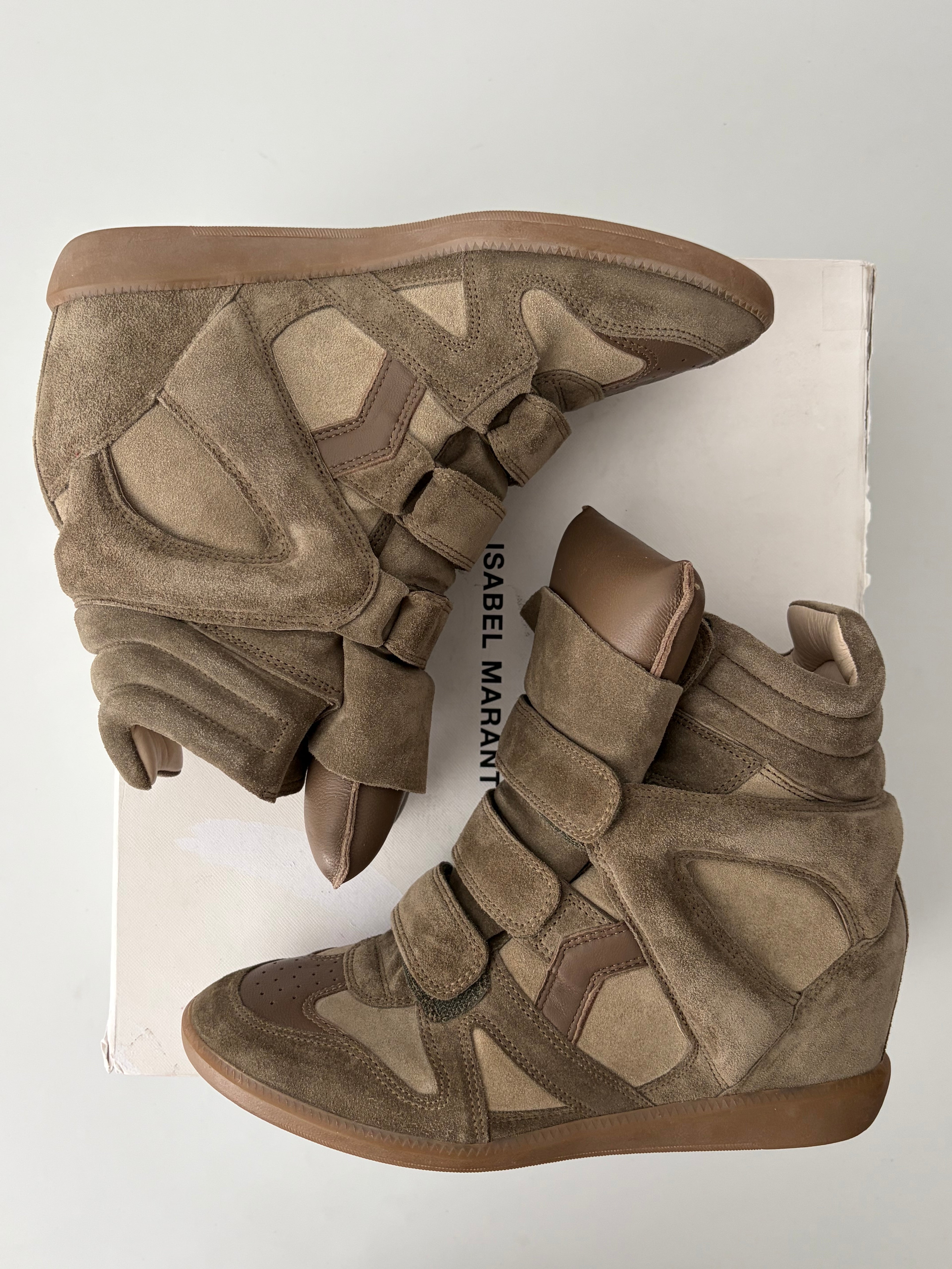 ISABEL MARANT
Bekett wedge sneakers - eu 40 - brand new