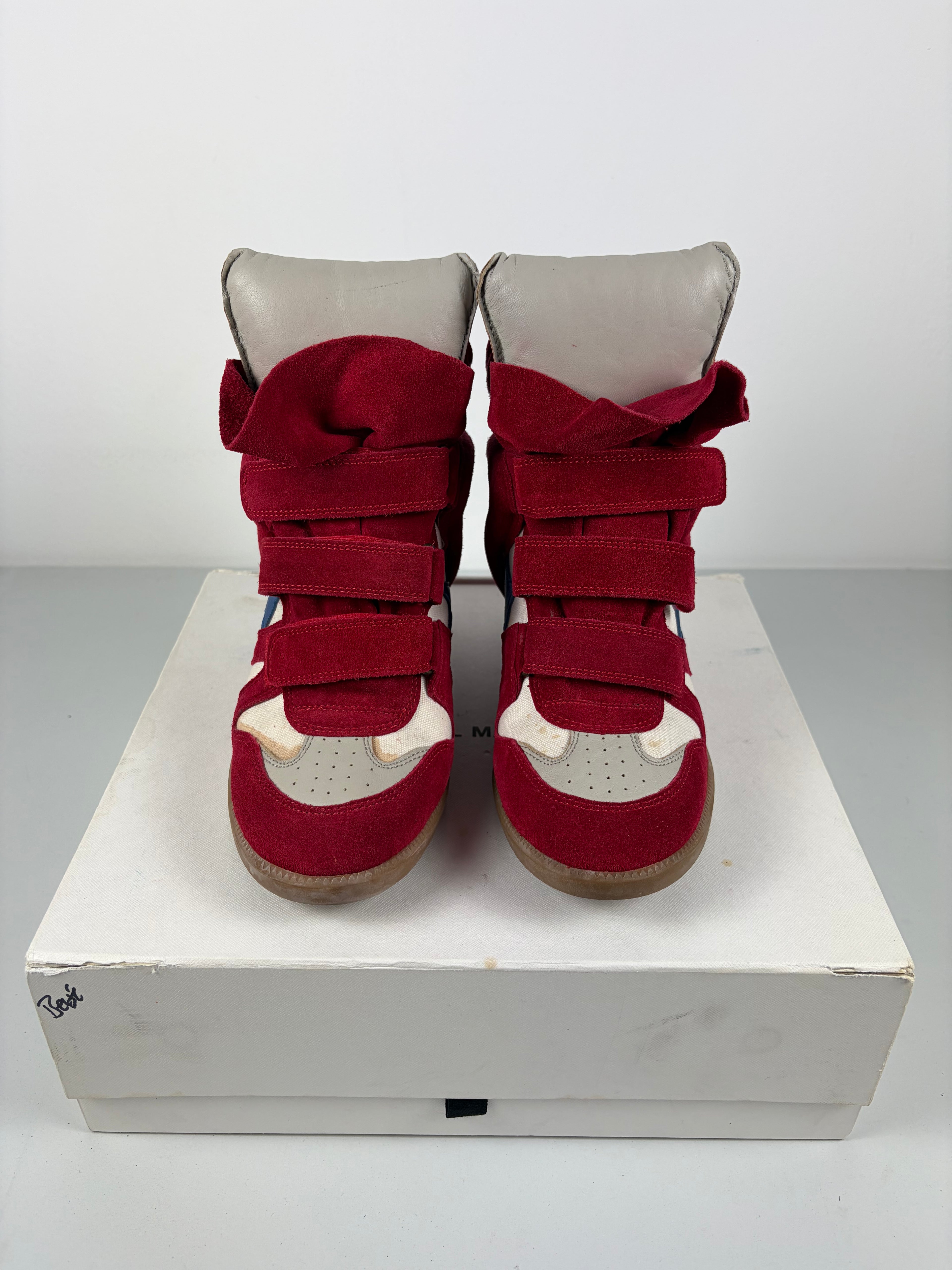 ISABEL MARANT
Bekett ‘Star’ wedge sneakers - eu 40 - brand new