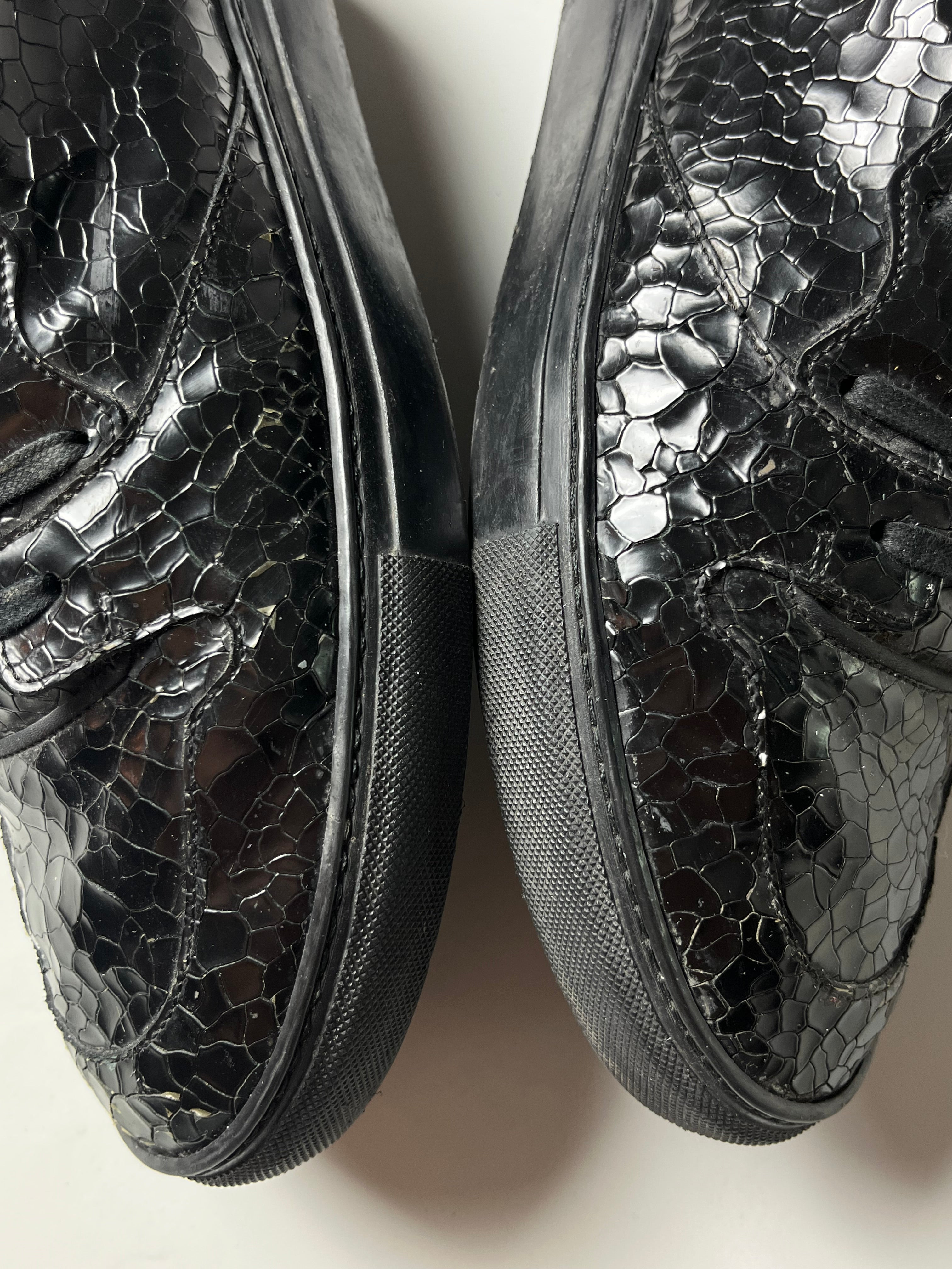 Balenciaga embossed croc leather high tops - Eu 43 - black