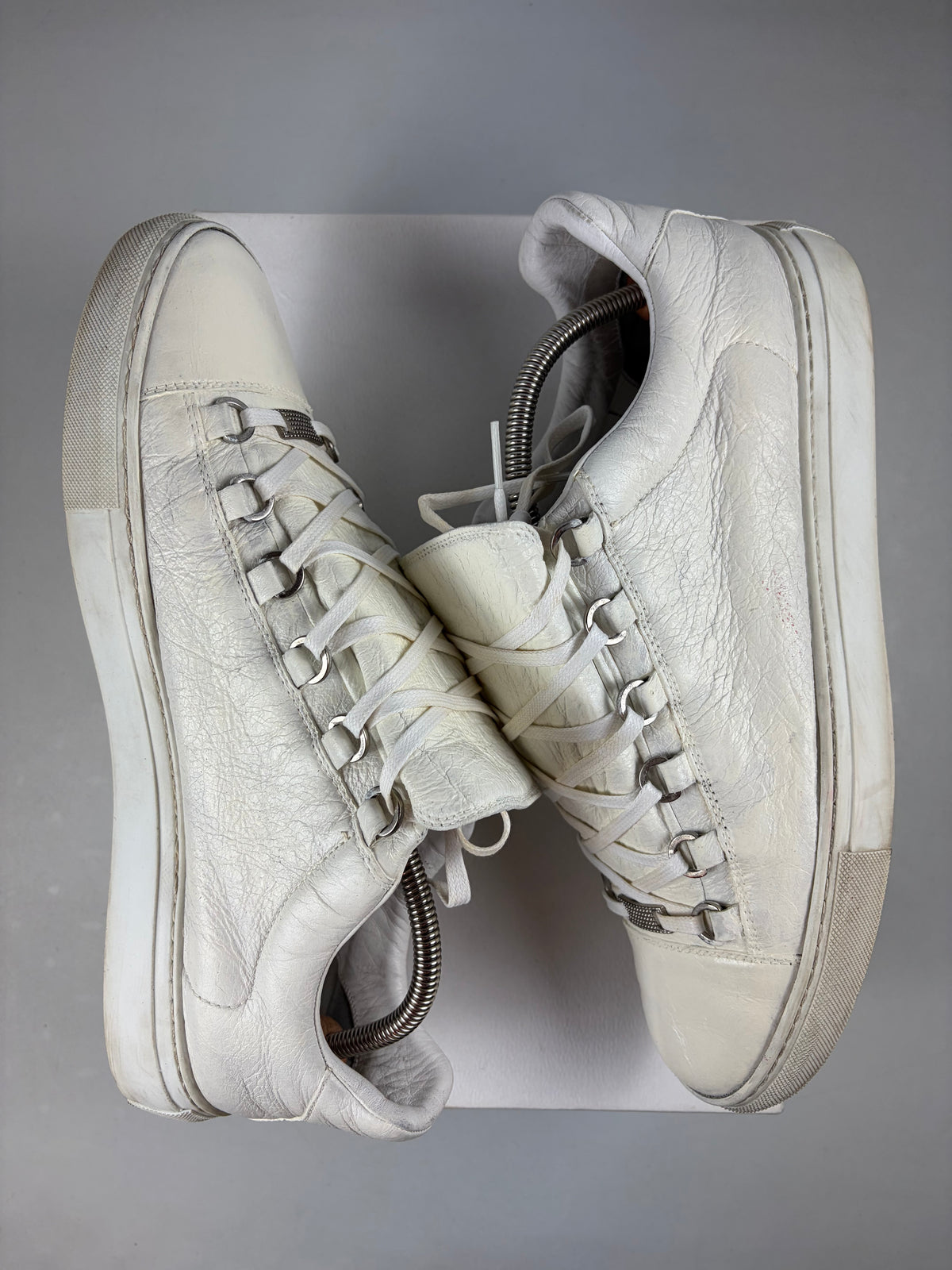 Balenciaga arena low - eu 44 / us 11 / uk 10.5 - white