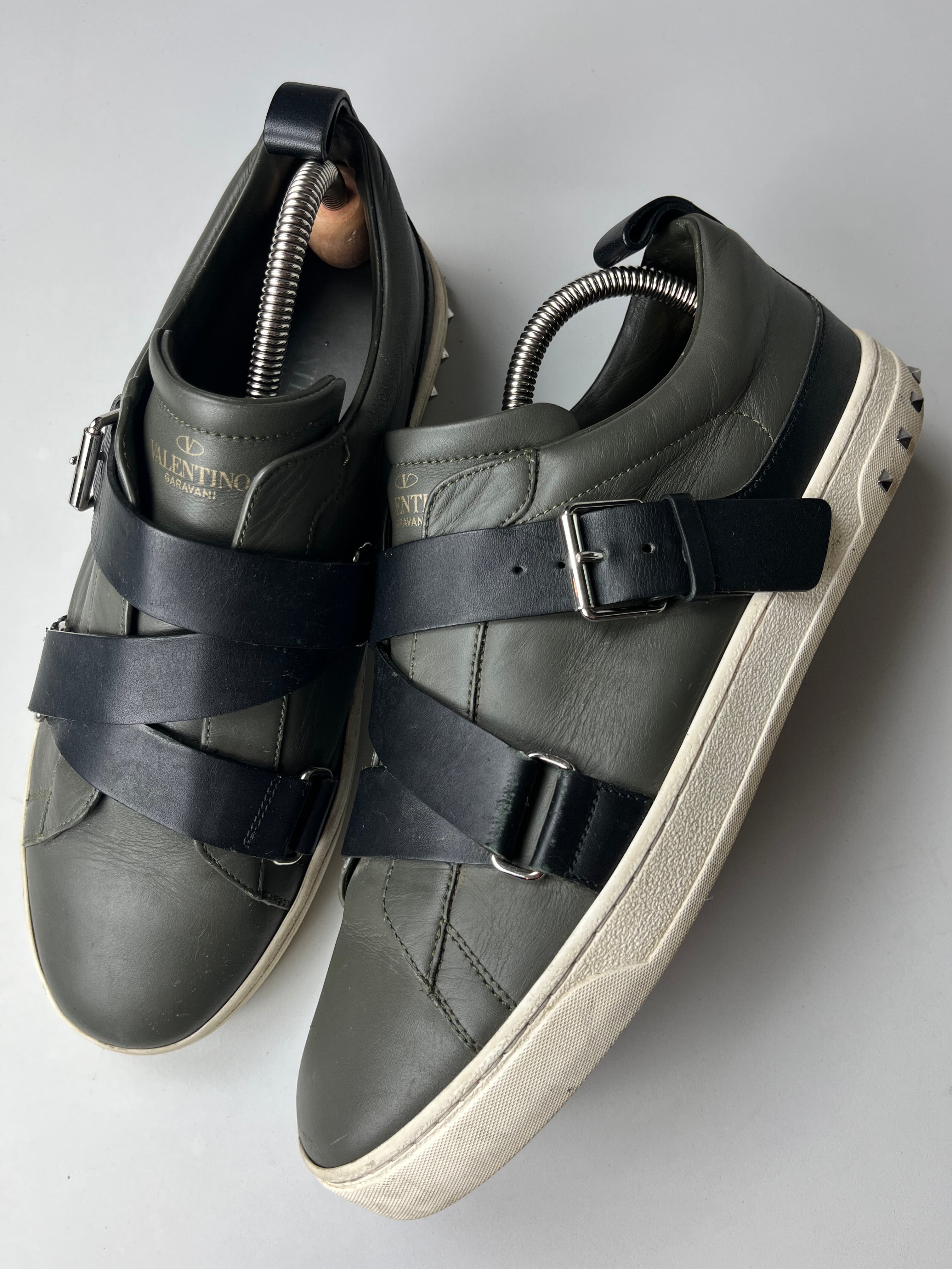 Valentino Garavani low buckle strap - Eu 42 - brown