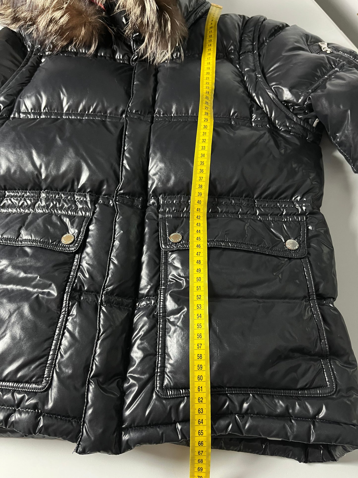 00’s BURBERRY made in Japan real fur down jacket (S/M) - black