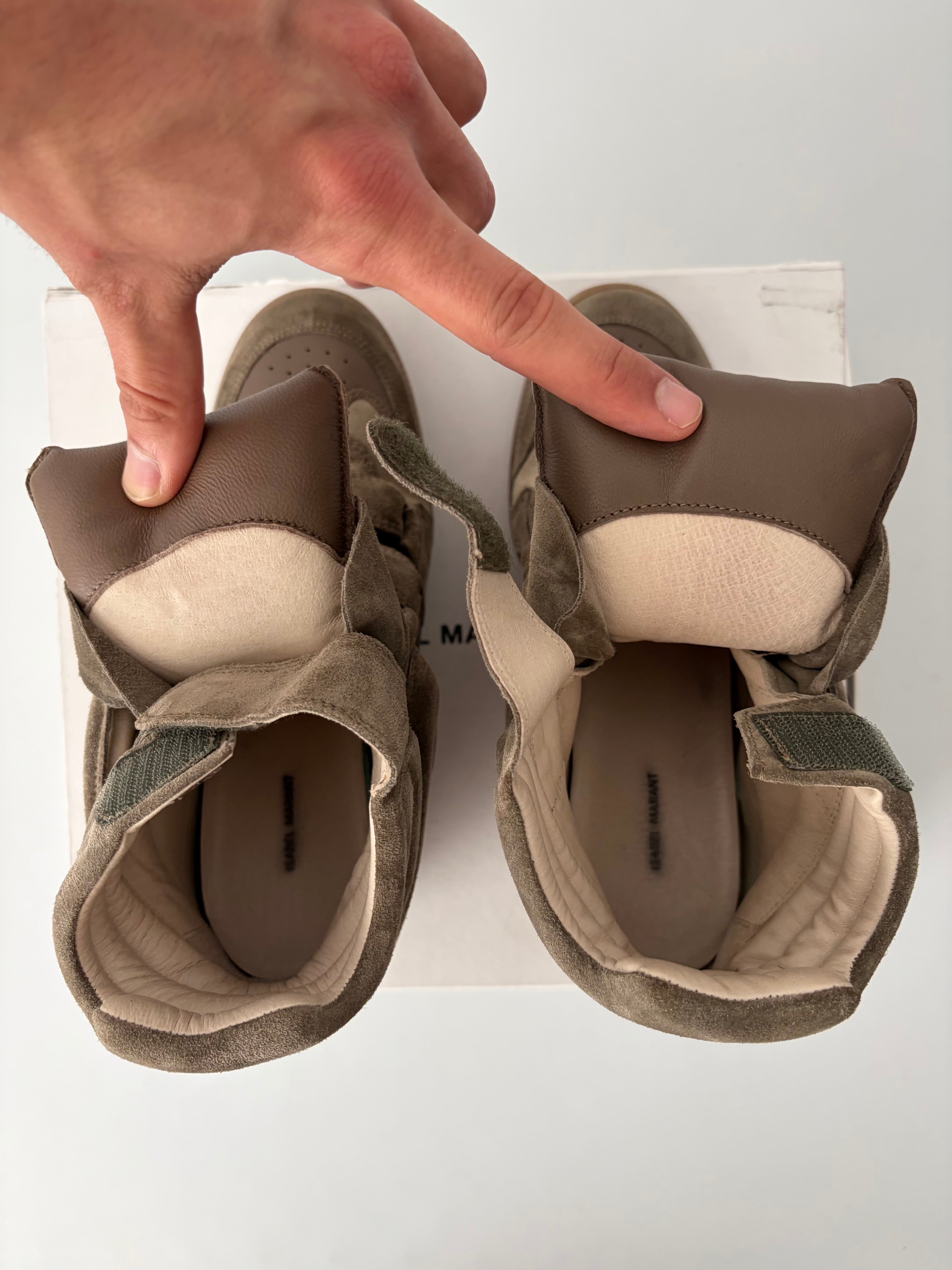 ISABEL MARANT
Bekett wedge sneakers - eu 40 - brand new
