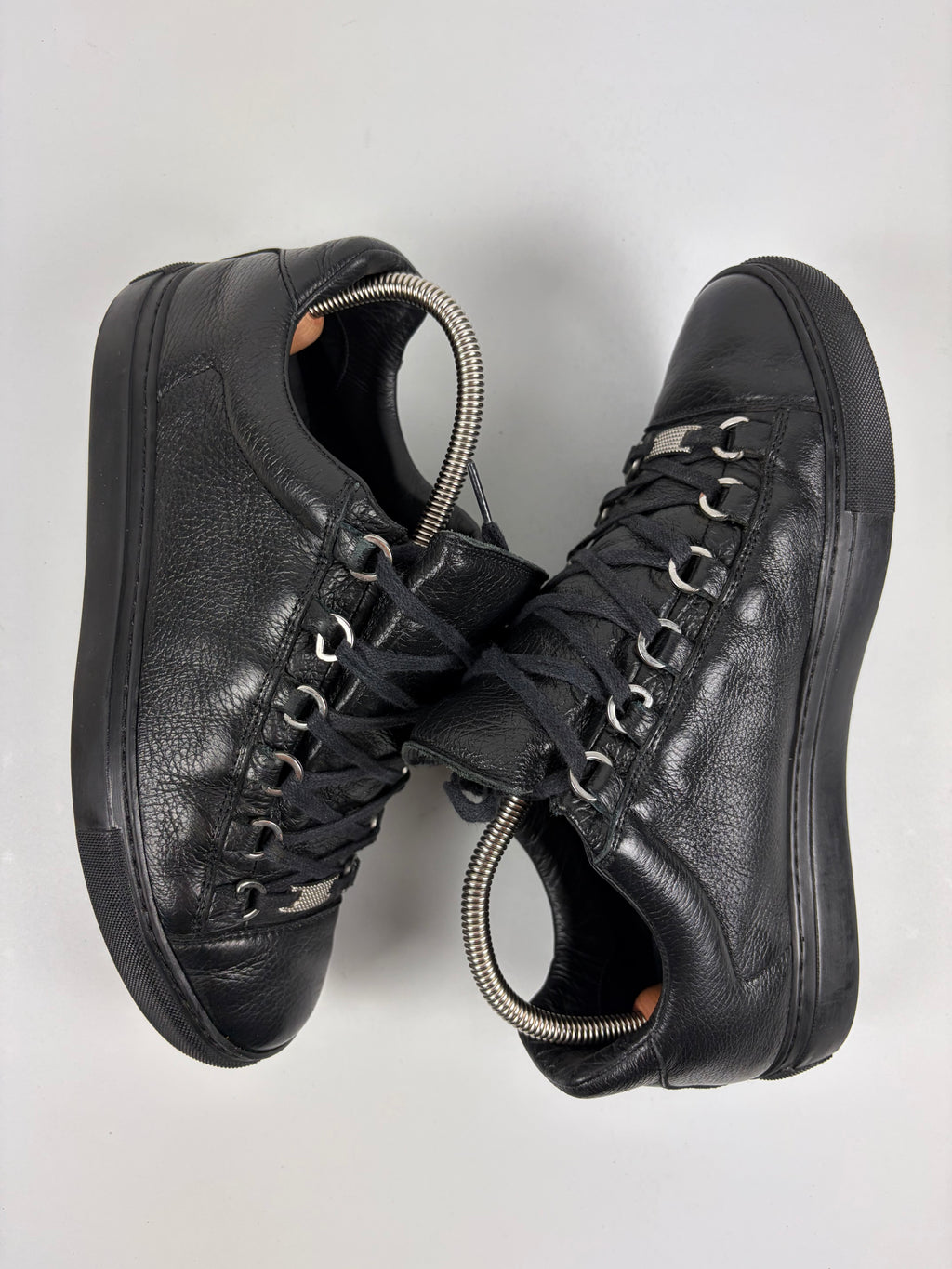 Balenciaga arena low - eu 40 / us 7 - black