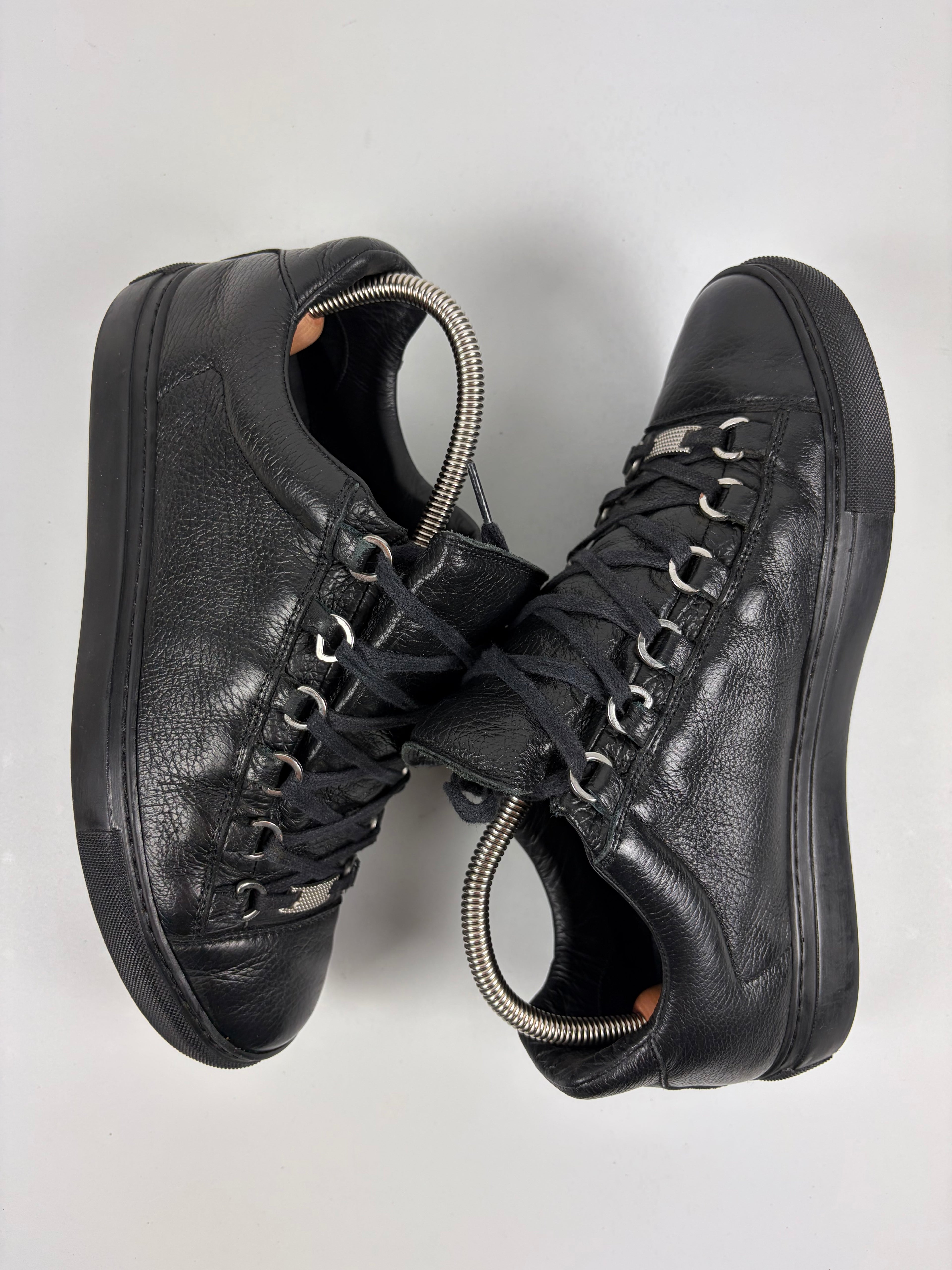 Balenciaga arena low - eu 40 / us 7 - black