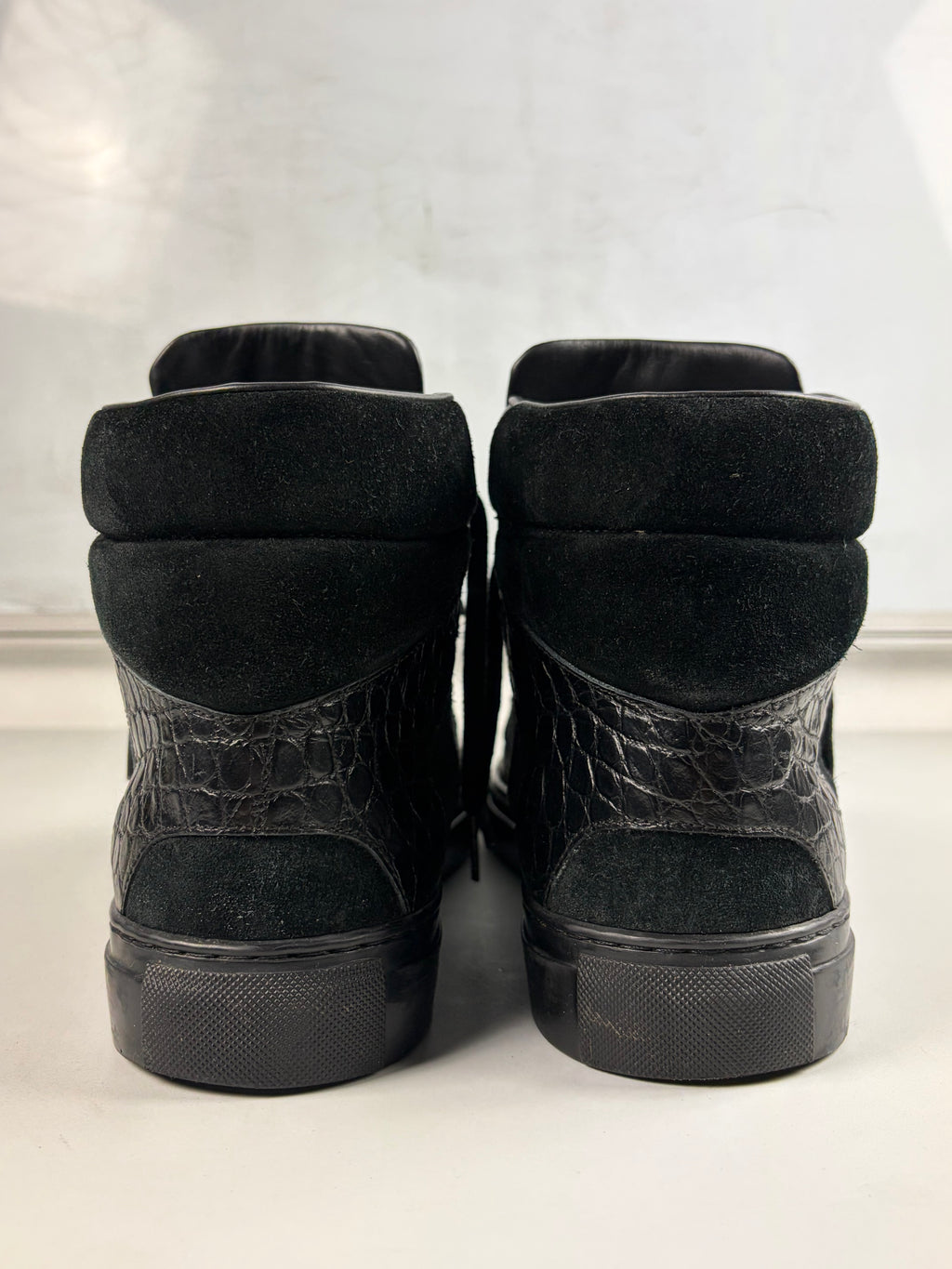 Balenciaga crocodile-embossed leather high tops - eu 44 / us 11 - black